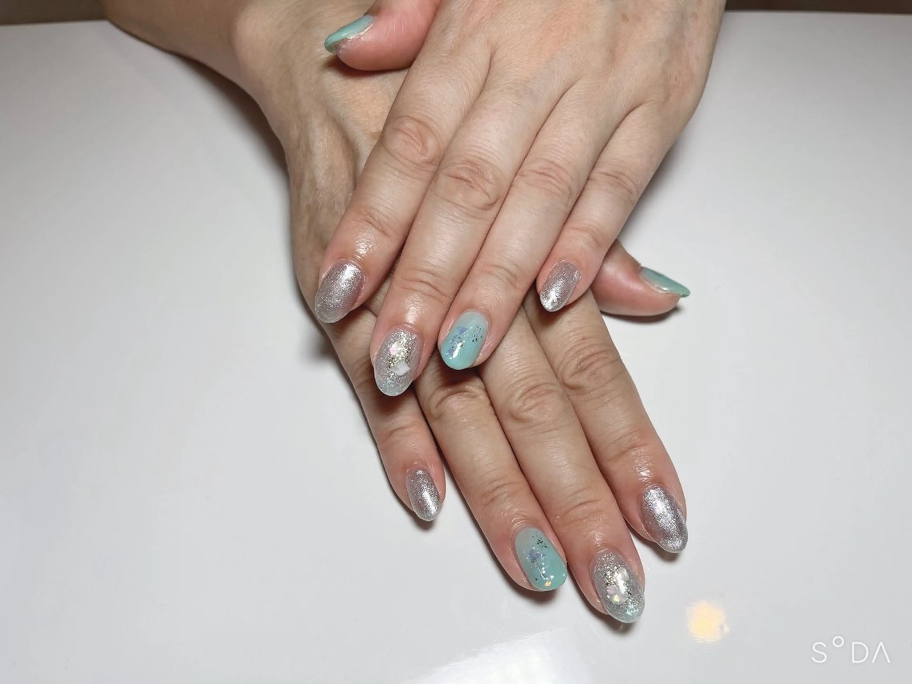 ネイル ハンドネイル Ree所属・ネイル脱毛 Reeのネイルデザイン