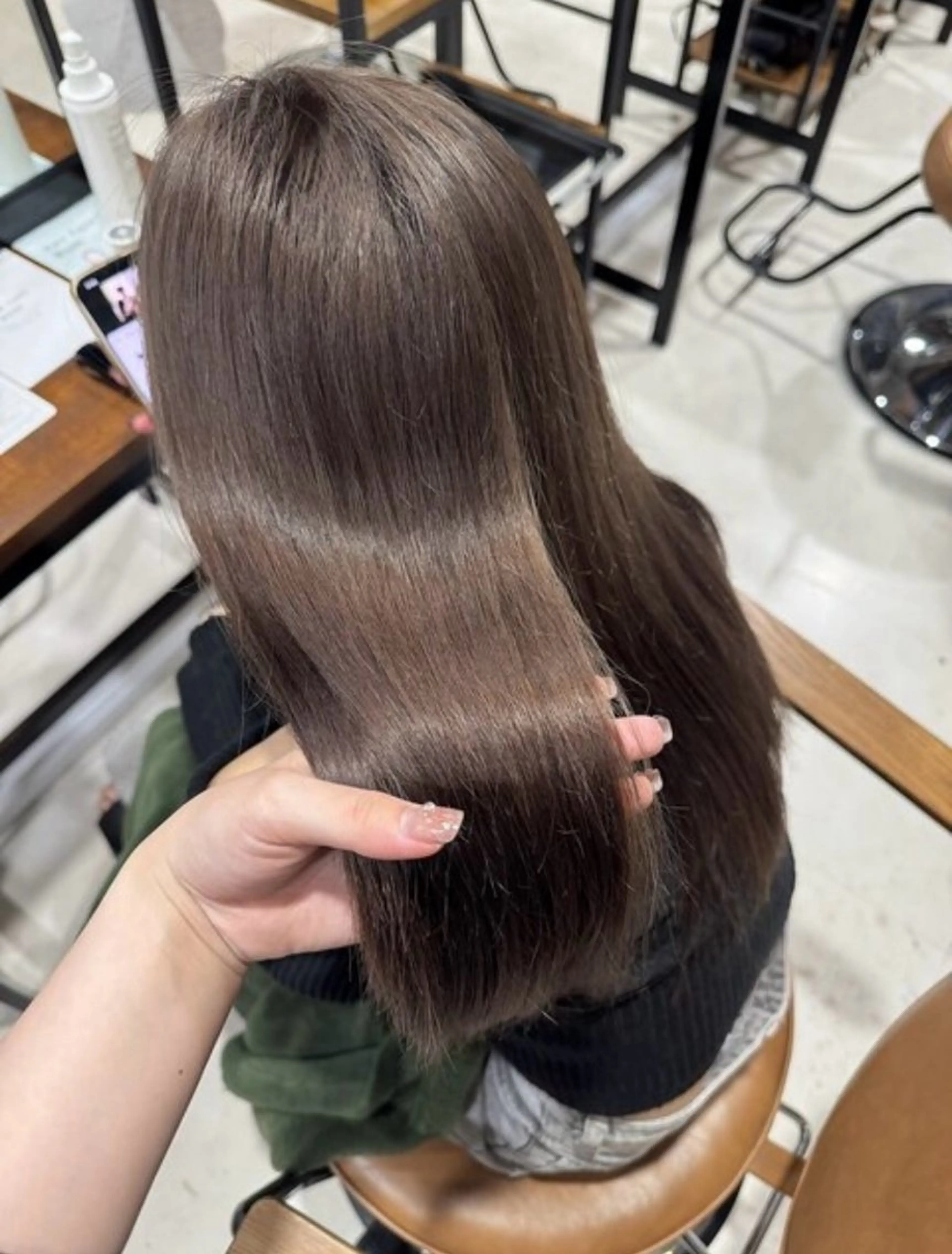 ダブルカラー(ブリーチなし)＋トリートメントの写真