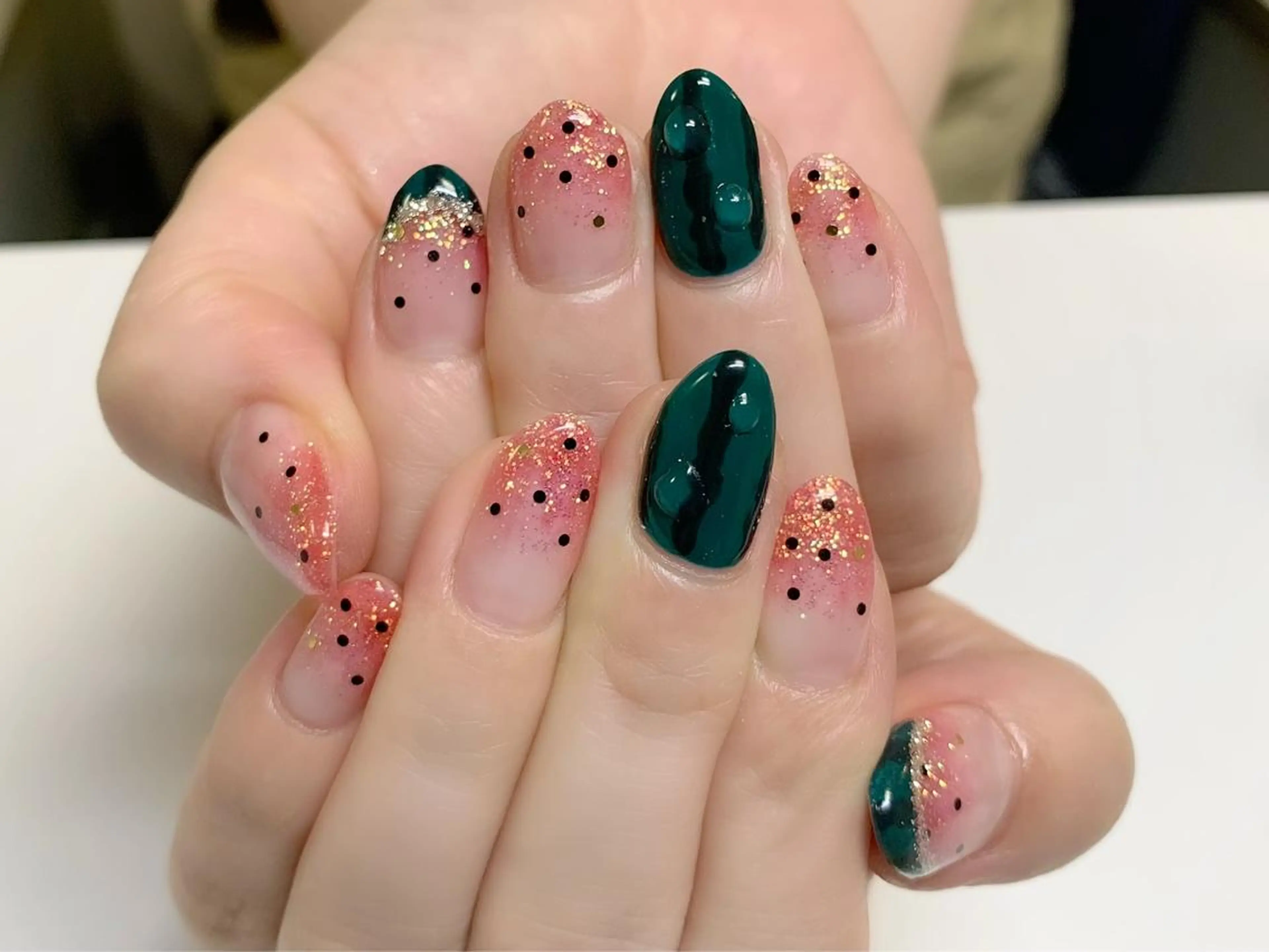 ネイル ハンドネイル Viva Joie所属・Viva Joieのネイルデザイン