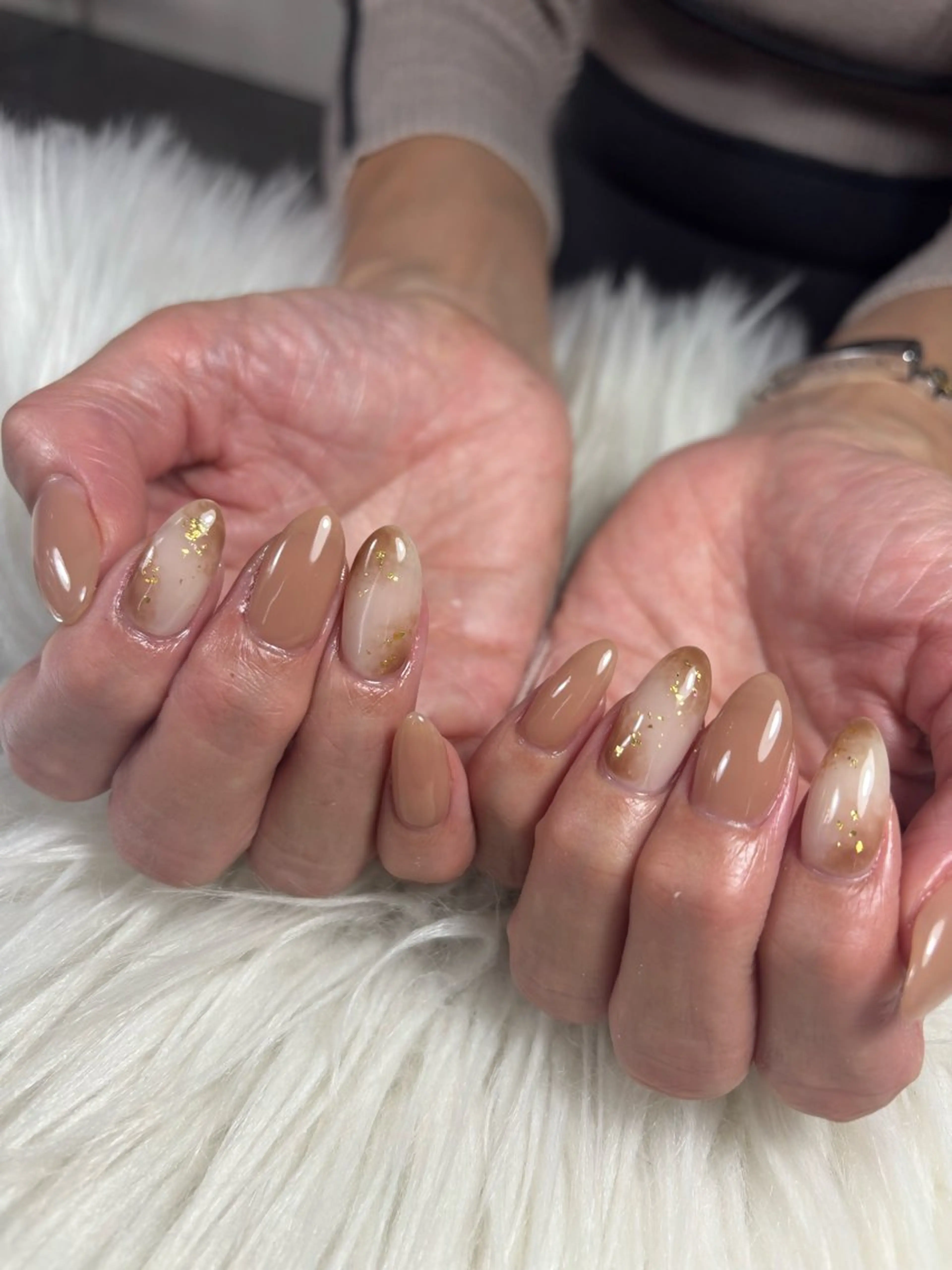 ネイル ニュアンスネイル リアンナ 𝑰𝑶𝑹𝑰のネイルデザイン