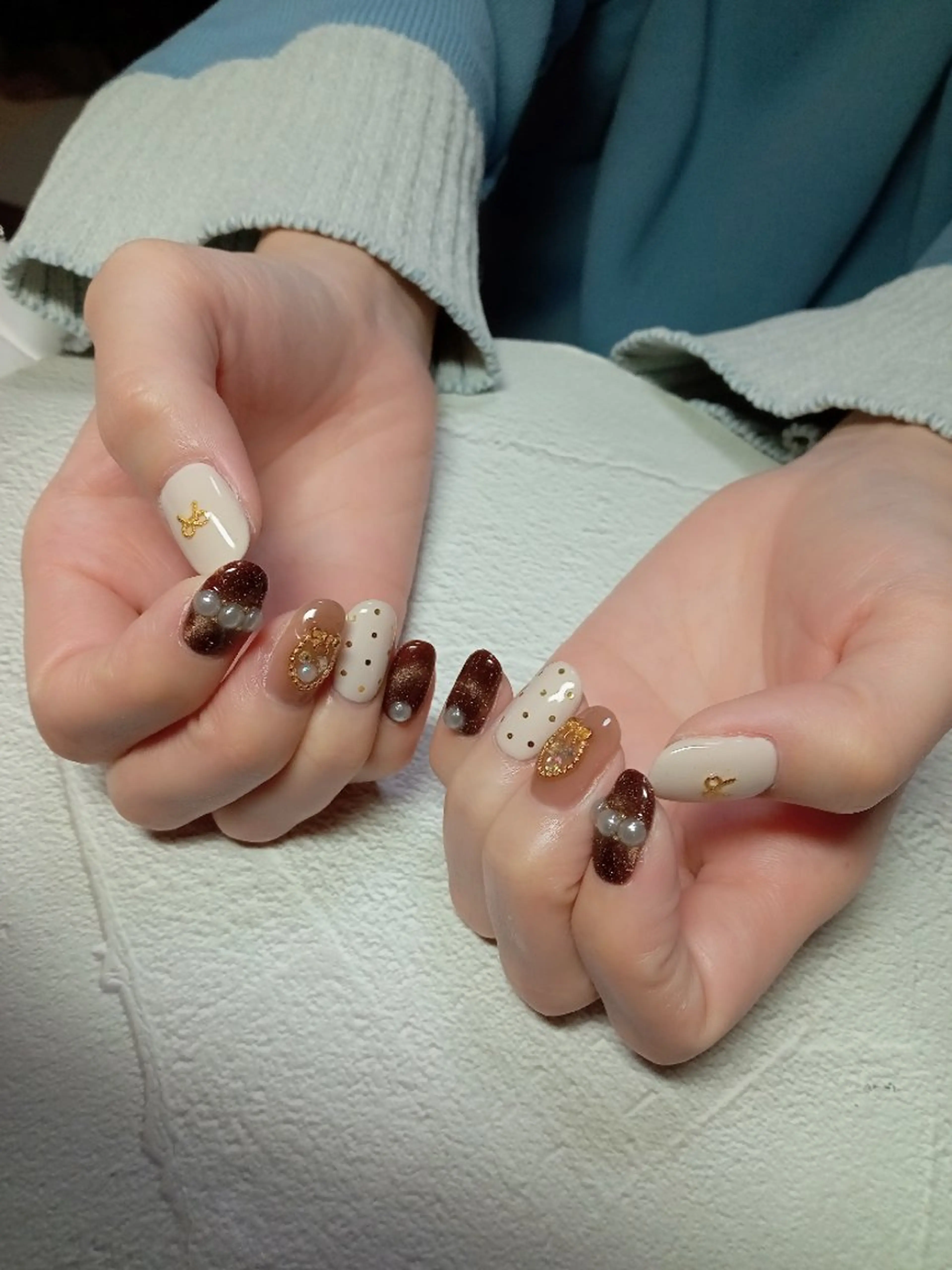 ネイル ドット ジェルネイル キラキラネイル マグネットネイル オフィスネイル ハンドネイル flure de neige yukiのネイルデザイン