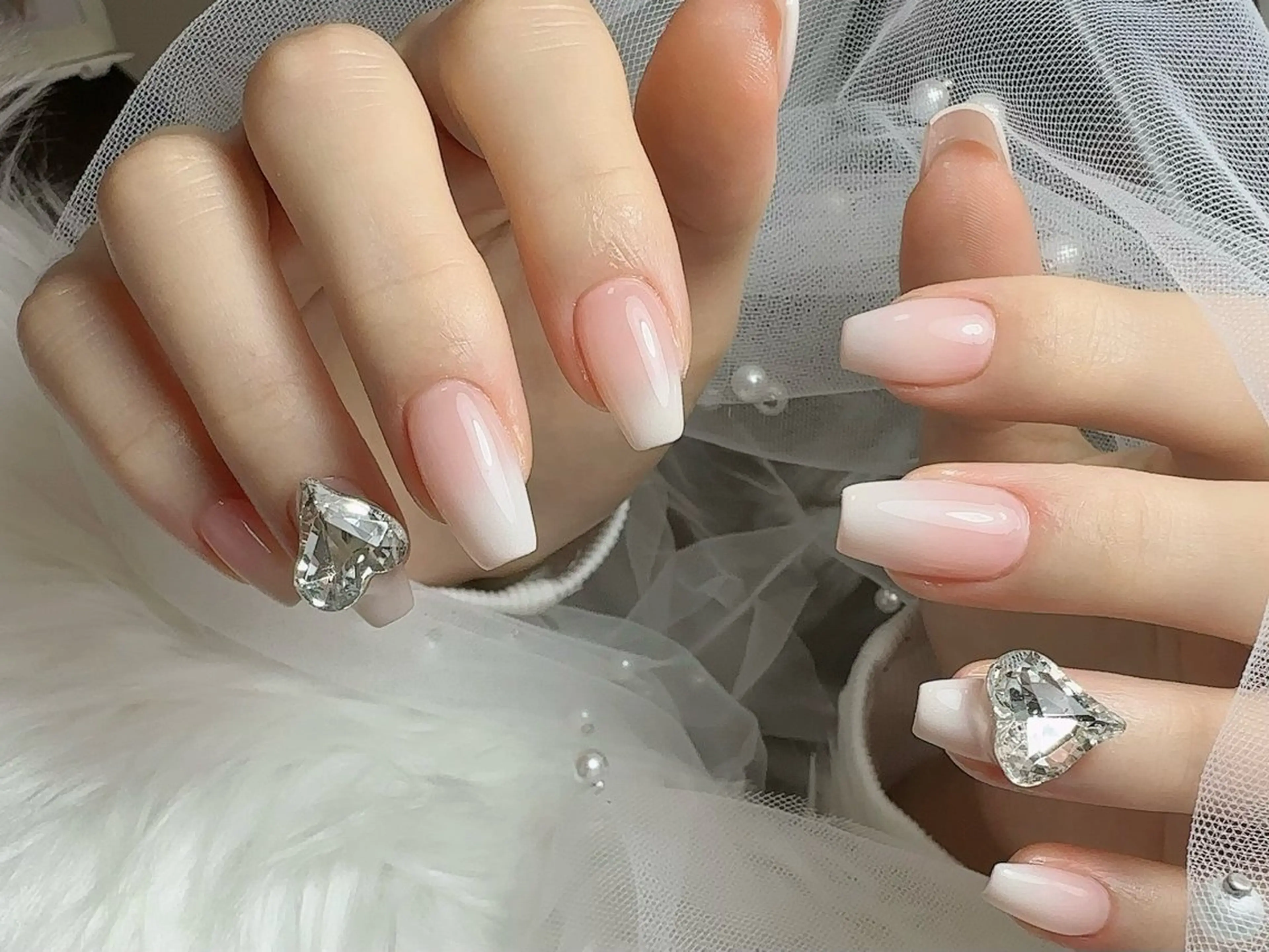 ネイル クリアネイル フットネイル フレンチネイル ジェルネイル 韓国ネイル nail salon Feerieのネイルデザイン