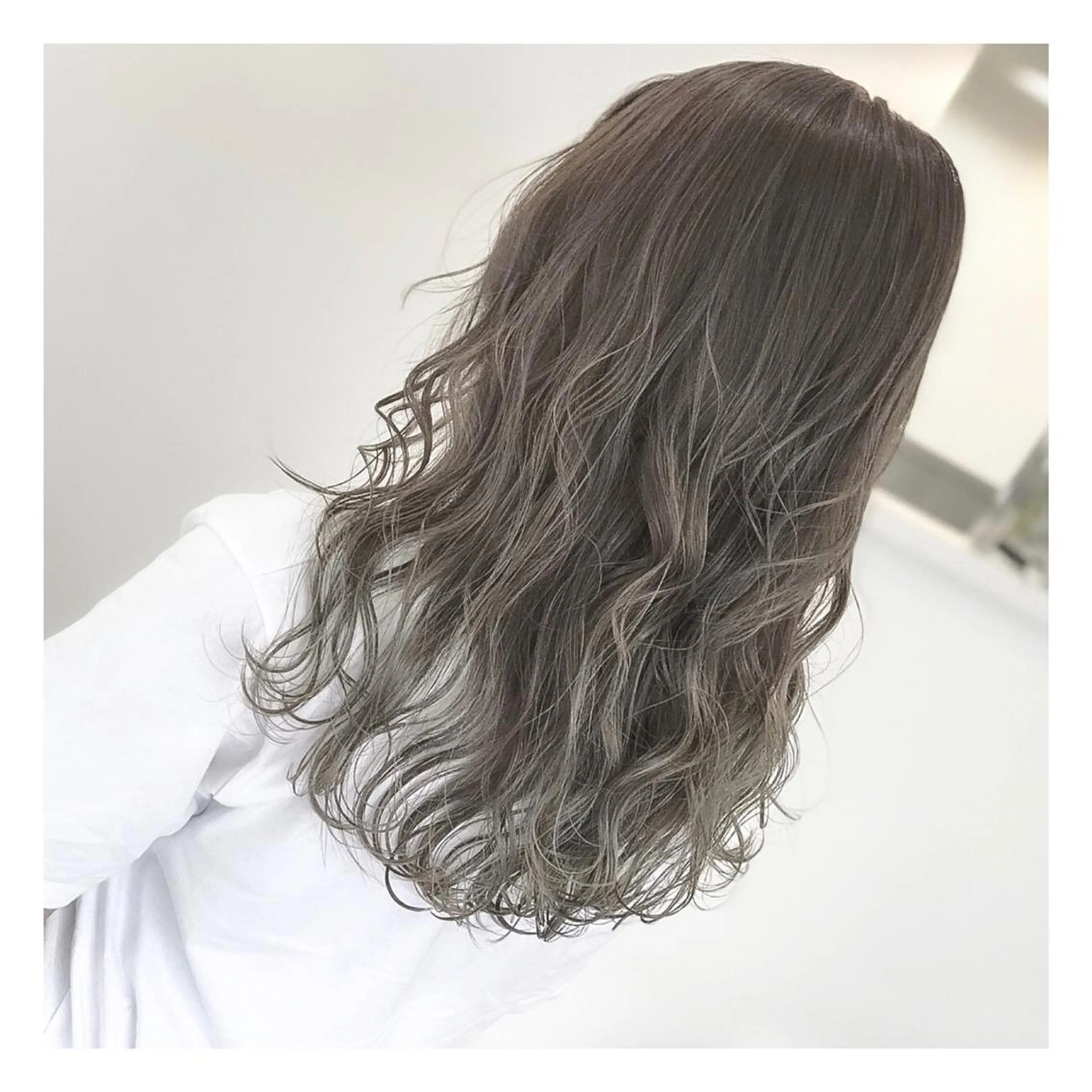 セミロング カラー ba-boo 広島のヘアスタイル