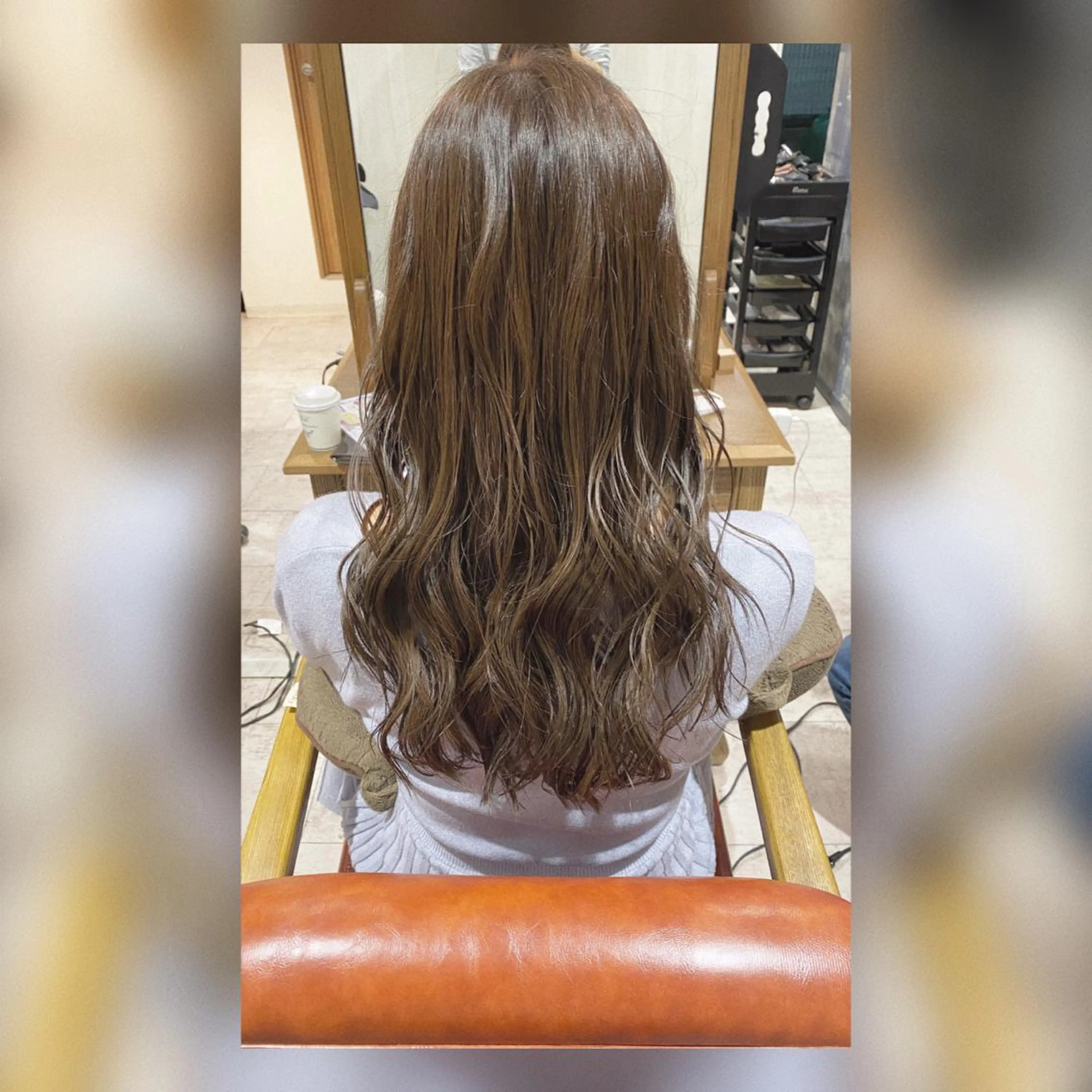 セミロング カラー ベージュカラー qrop所属・柴田 翔太郎のヘアスタイル
