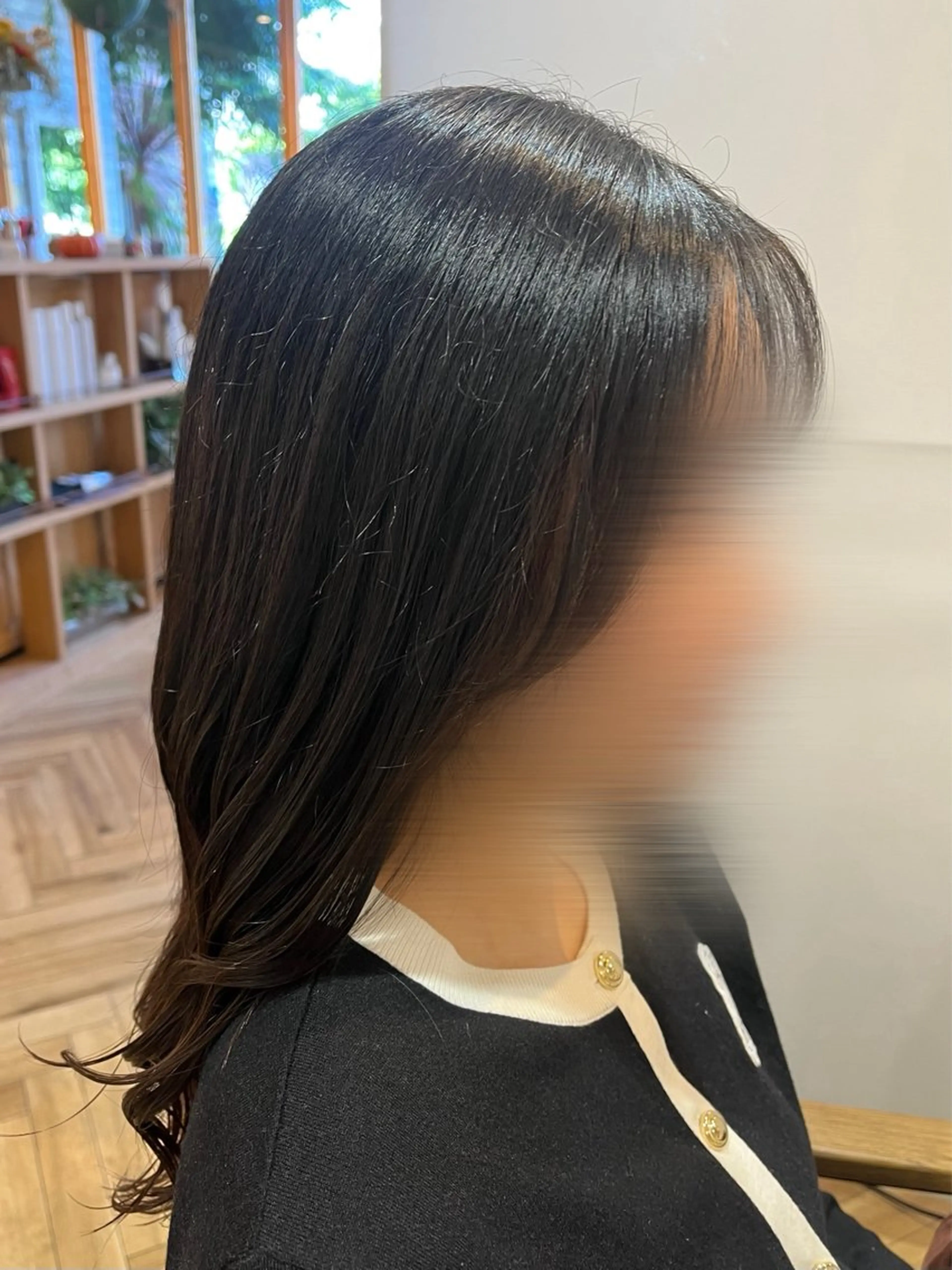 ロング サイドバング 永野 梨奈のヘアスタイル