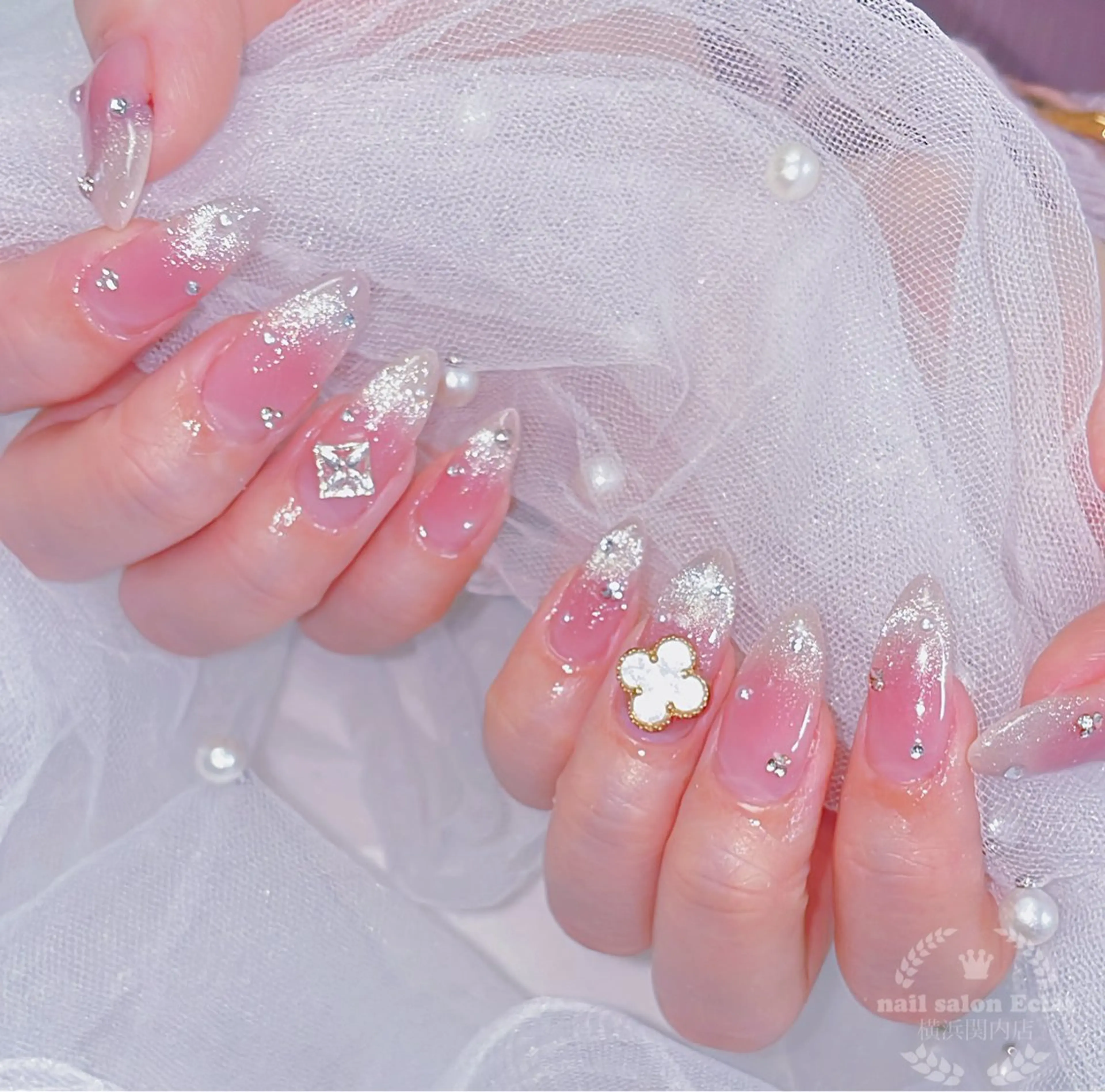 ネイル ハンドネイル ネイルサロンエクラ 🫧Shizukaのネイルデザイン