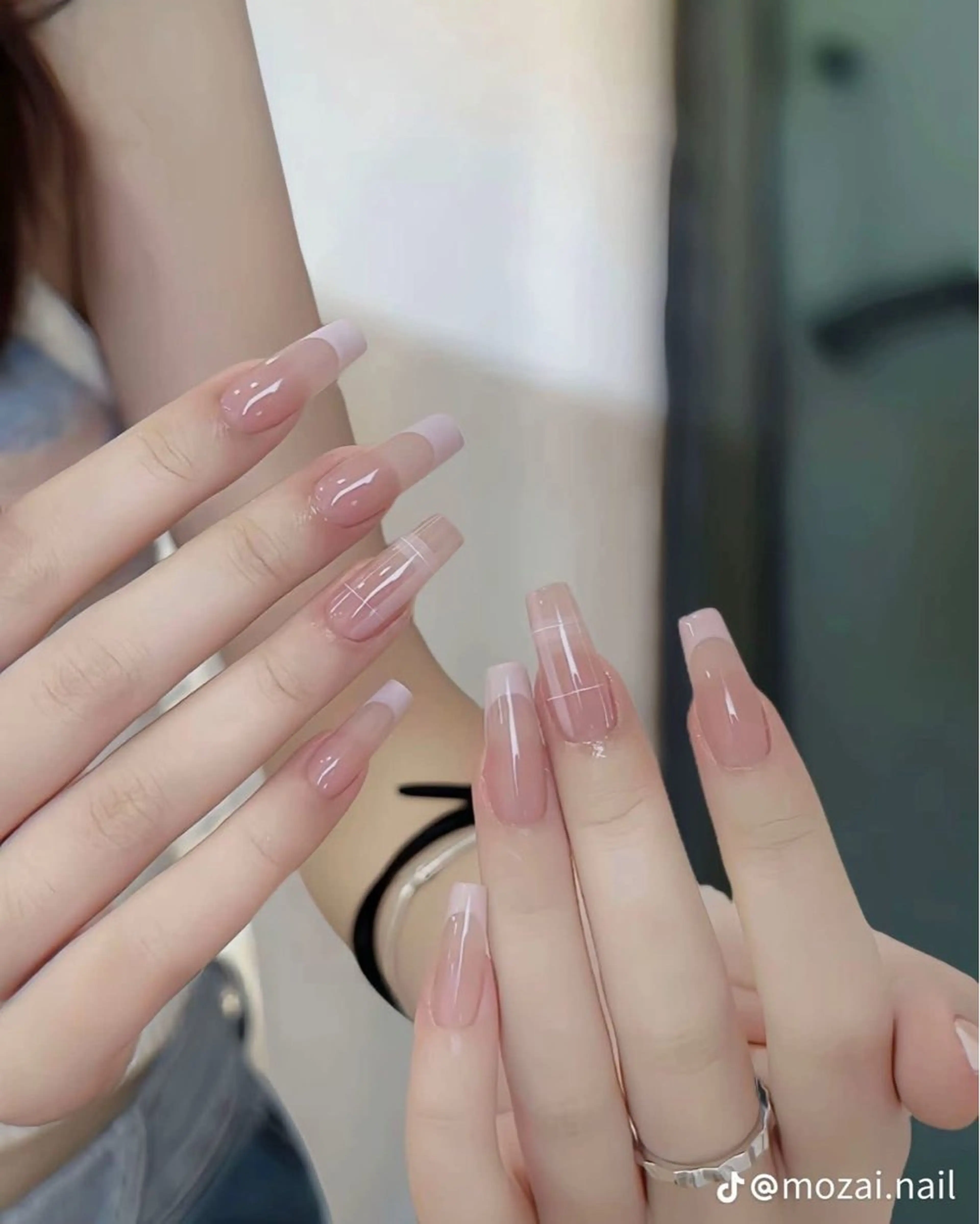 ネイル Rose Ana.Chuoのネイルデザイン