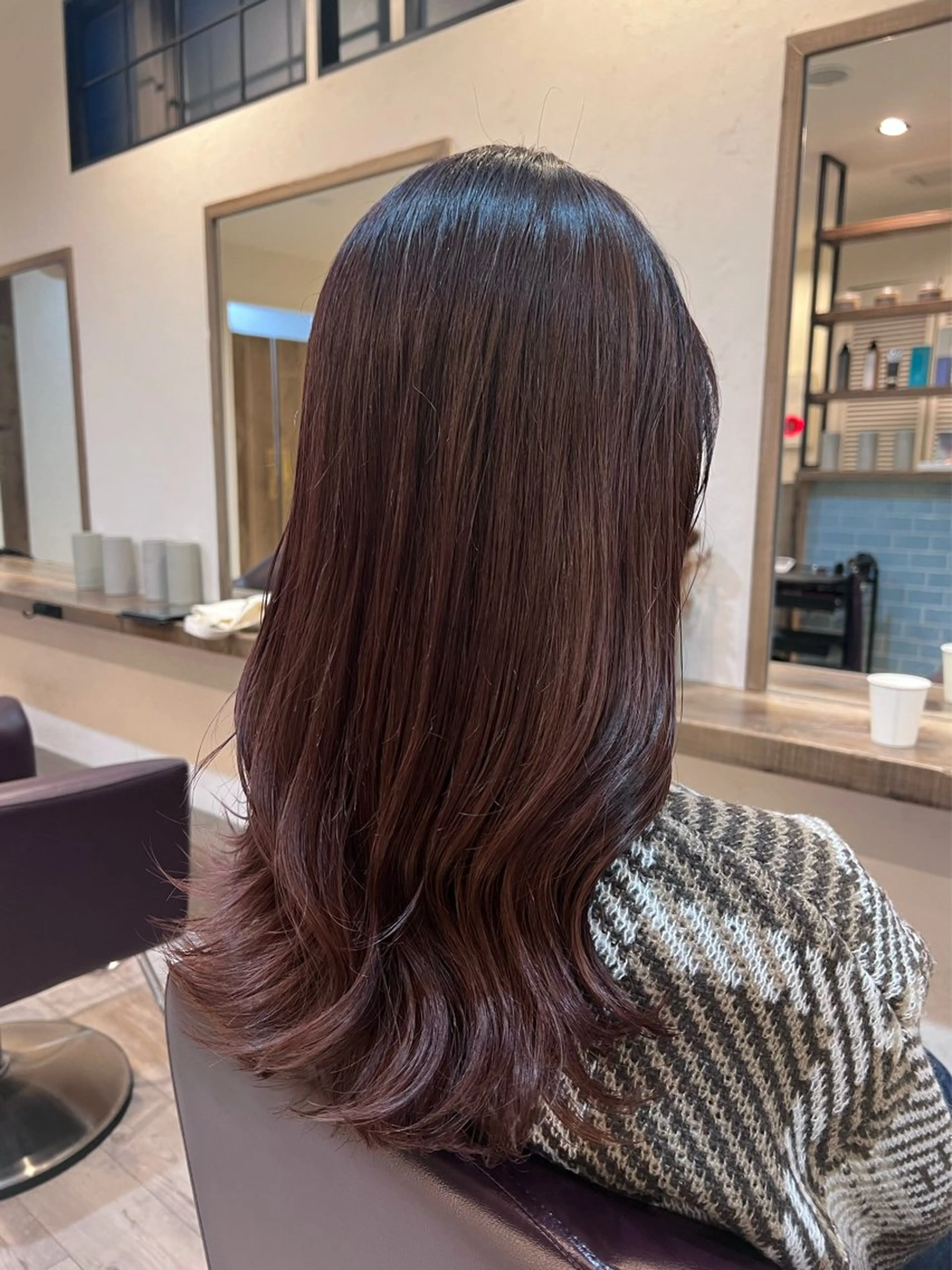 ロング カラー ベージュカラー ピンクカラー ピンクベージュ ヘアカラー トリートメント 工藤 梨花のヘアスタイル