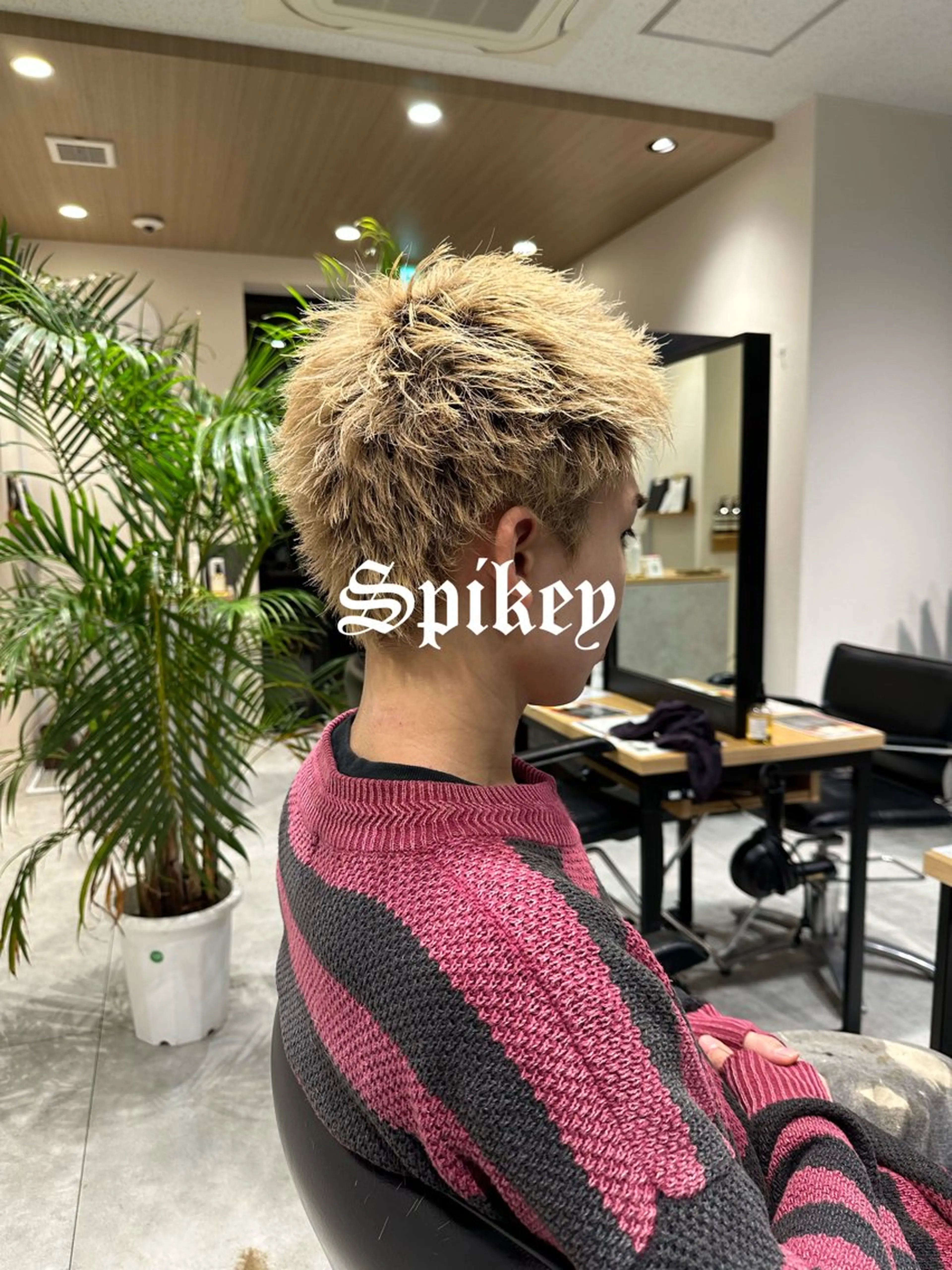 カラー メンズ スパイキーショート カット ヘアカラー メンズパーマ特化 Gakutoのヘアスタイル