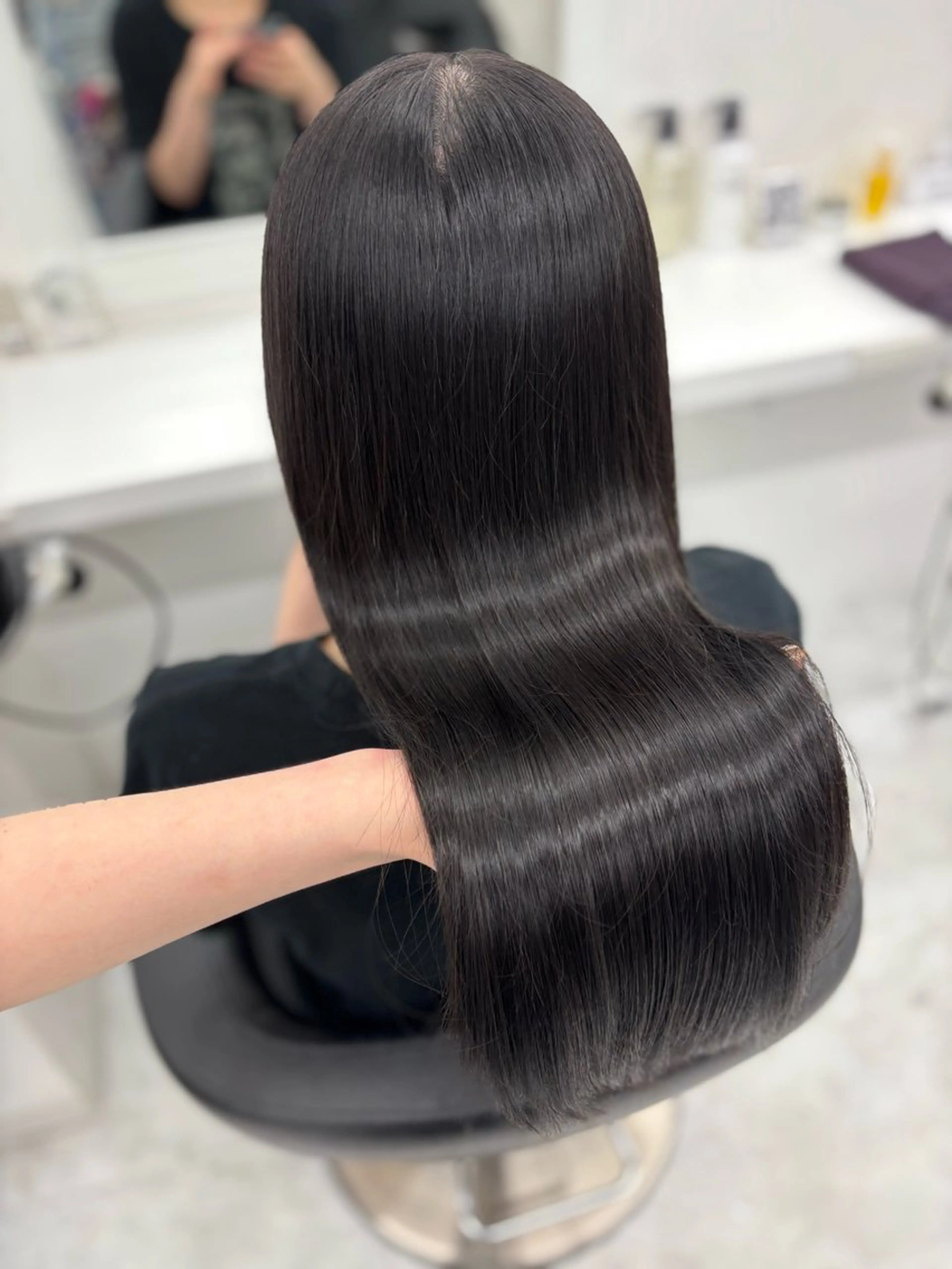 セミロング カット ヘアカラー トリートメント ヘッドスパ ヘアセット 韓国レイヤー ハッシュカットのヘアスタイル