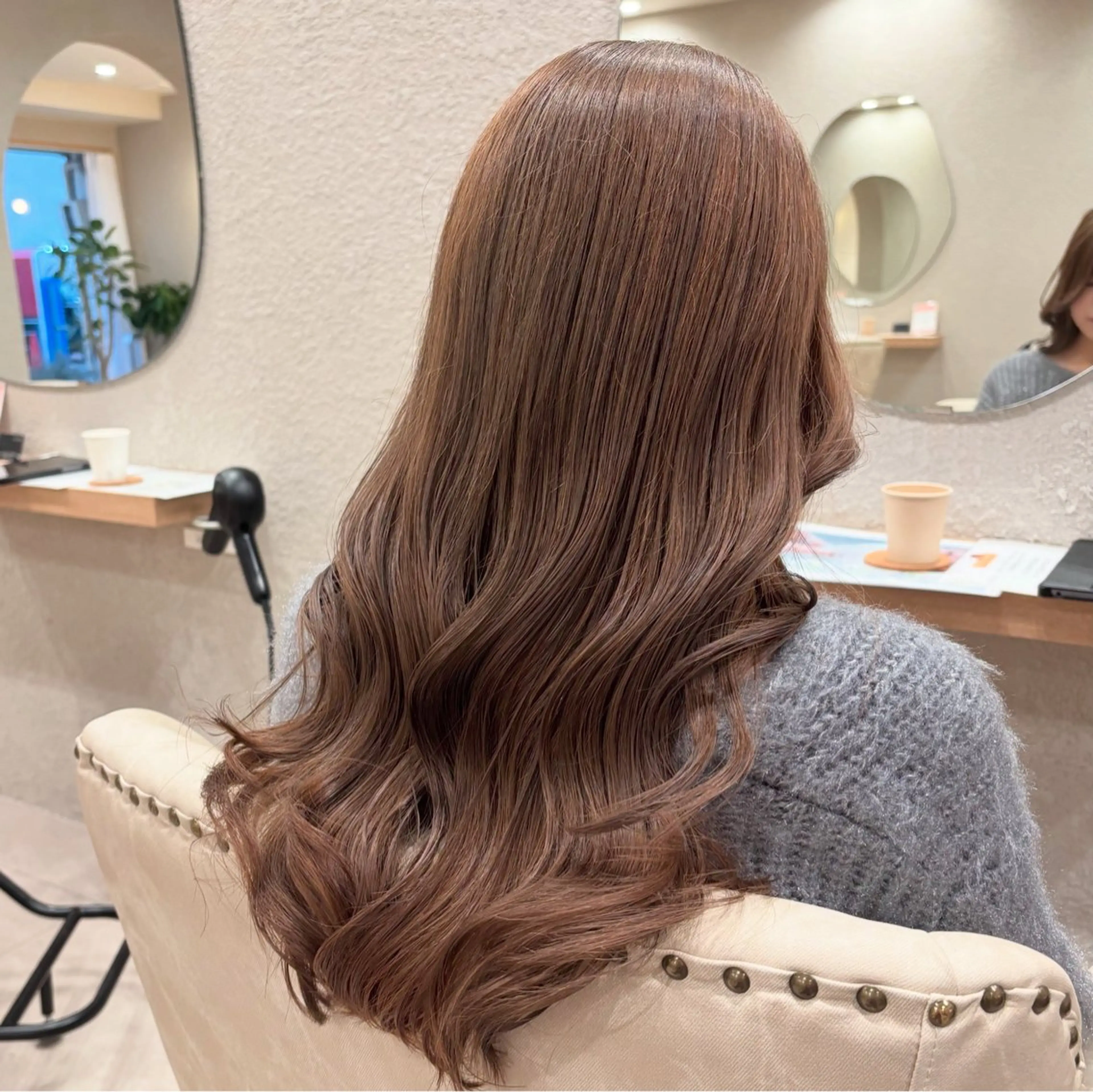 ロング 野村 玲美のヘアスタイル