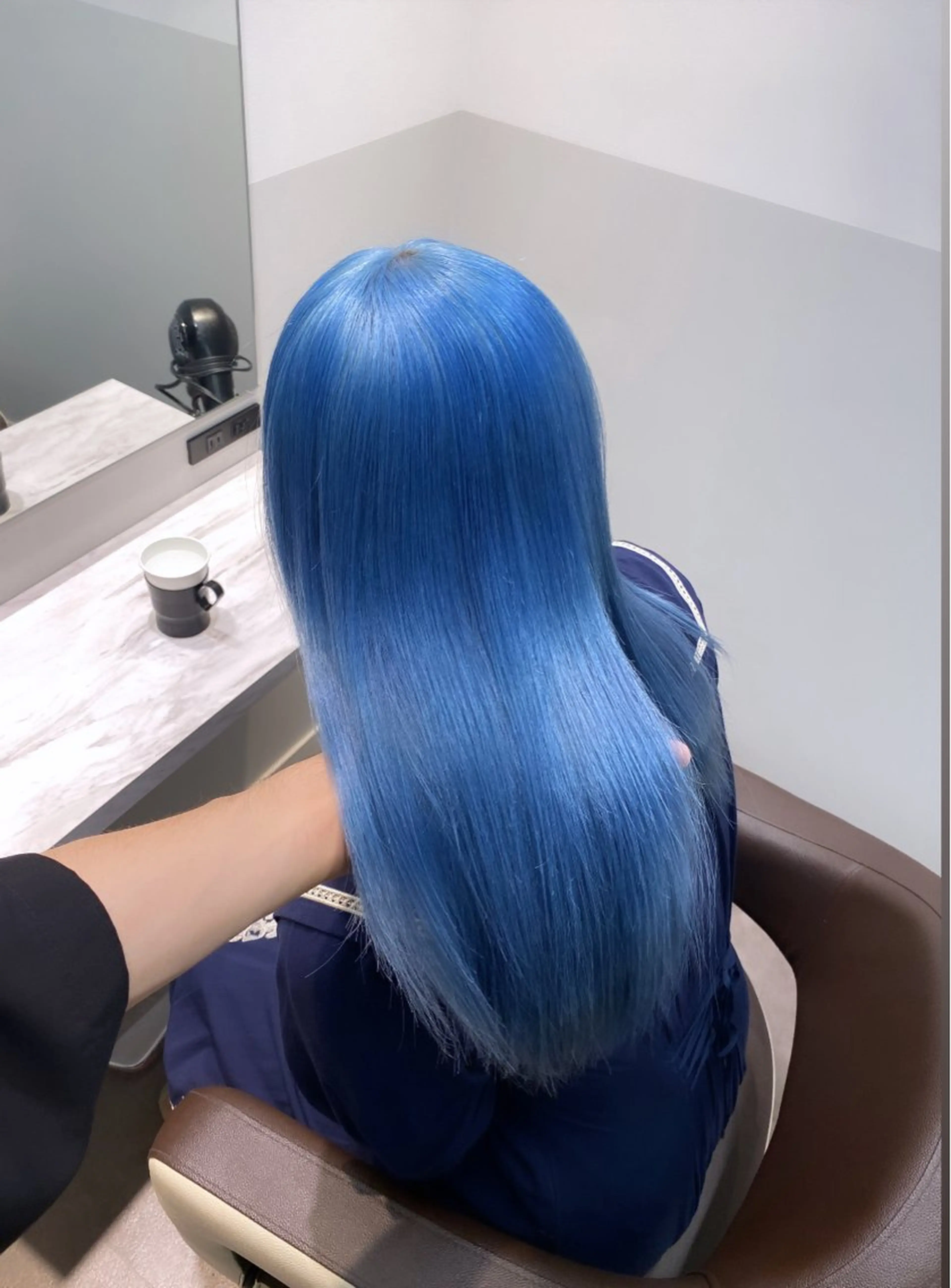 ミディアム カラー ヘアアレンジ メンズ ヘアカラー トリートメント SALOWIN所属・ハイトーン美容師 MASATOのヘアスタイル