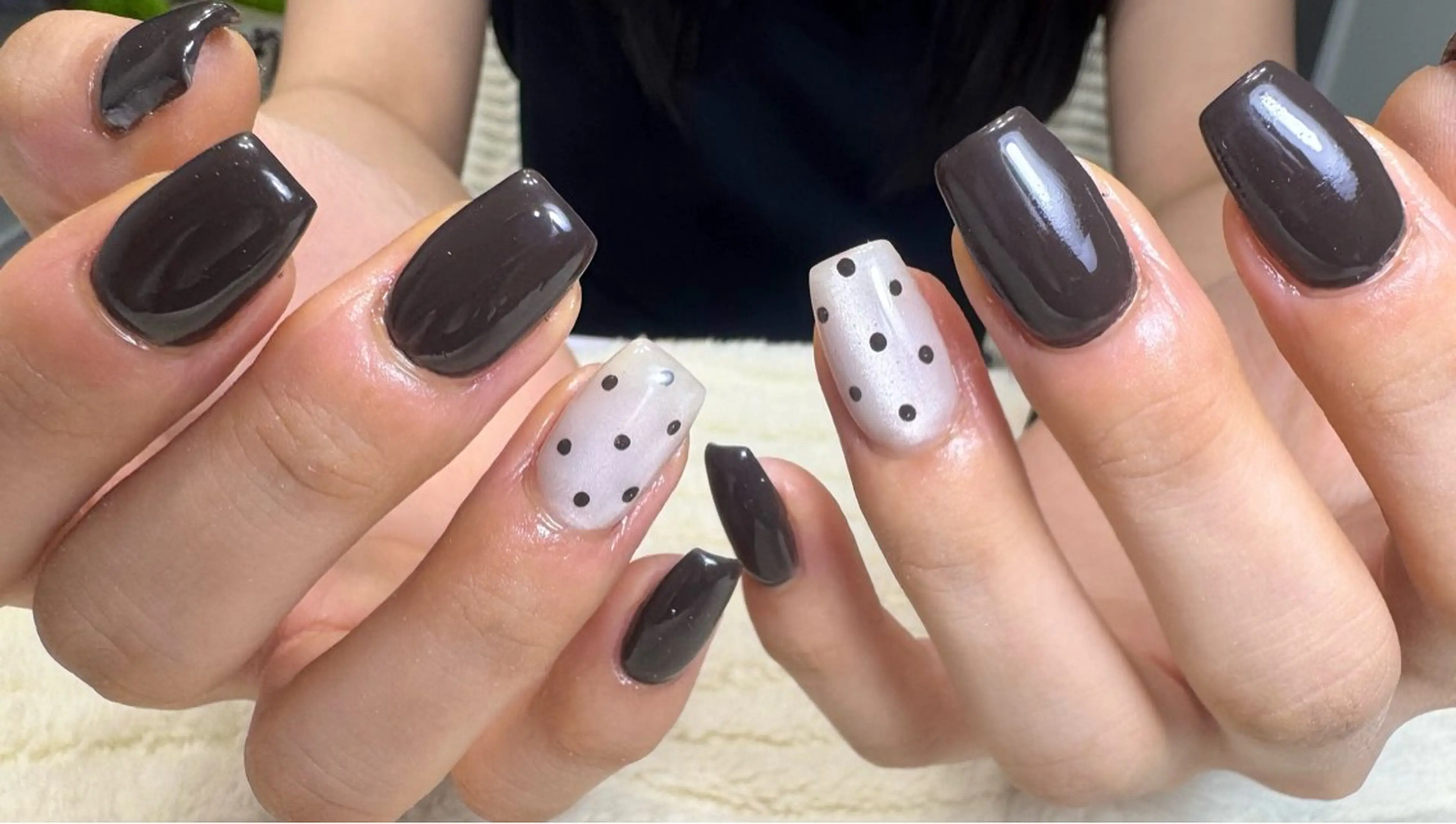 ネイル ドット ワンカラーネイル LinoTino nailのネイルデザイン