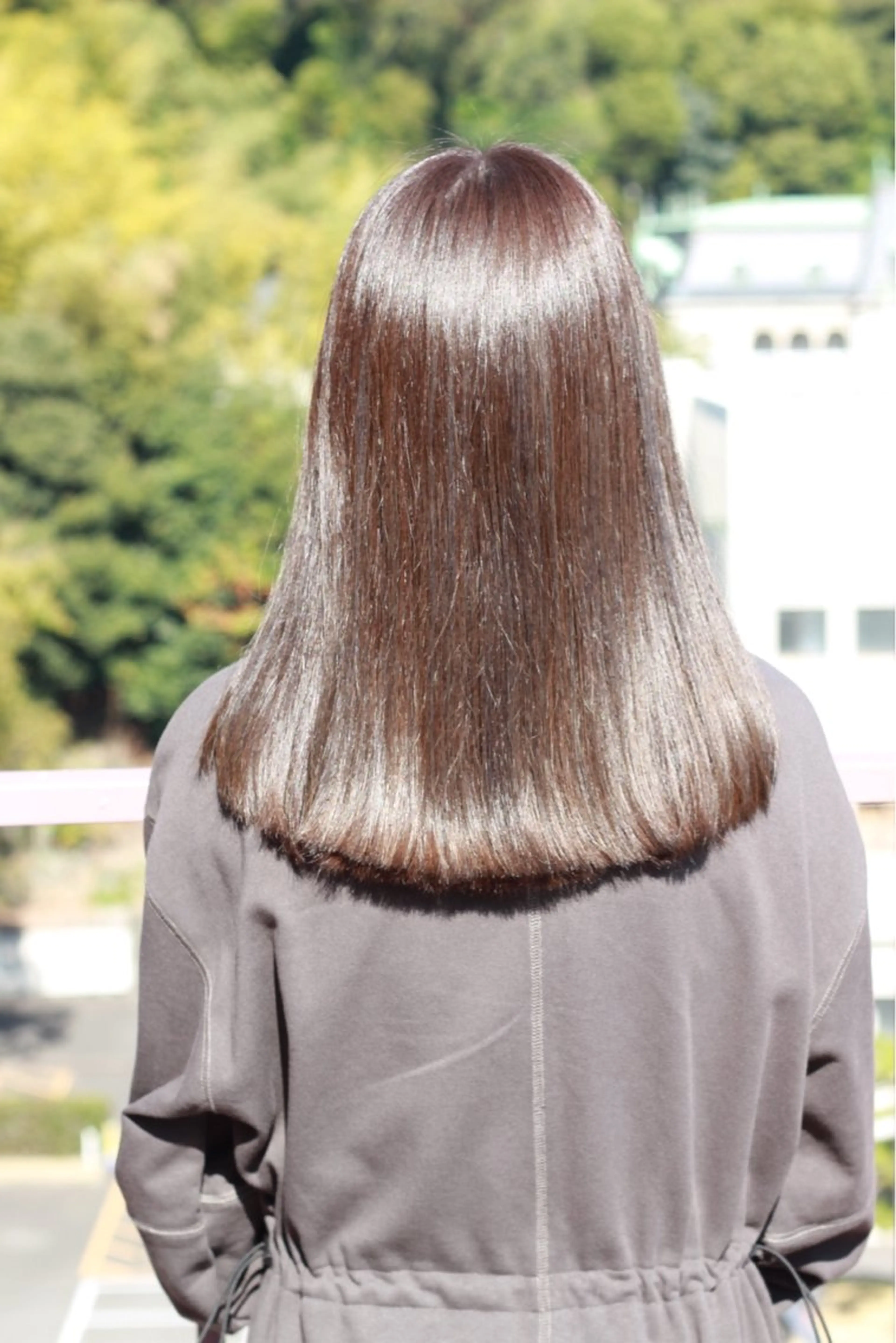 セミロング カラー グレージュ カット ヘアカラー Viage （ビアージュ）のヘアスタイル