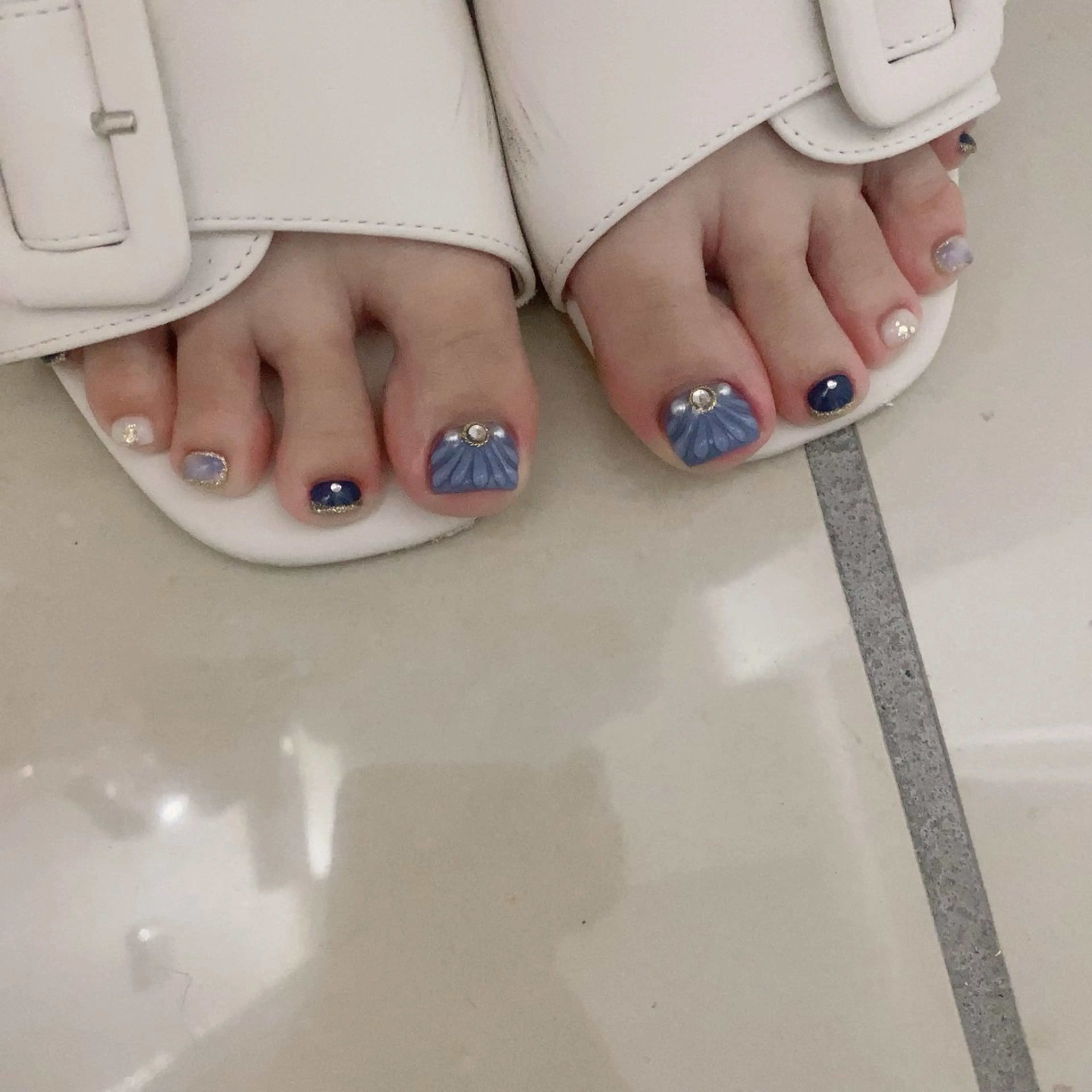 ネイル フットネイル SOL NAILのネイルデザイン