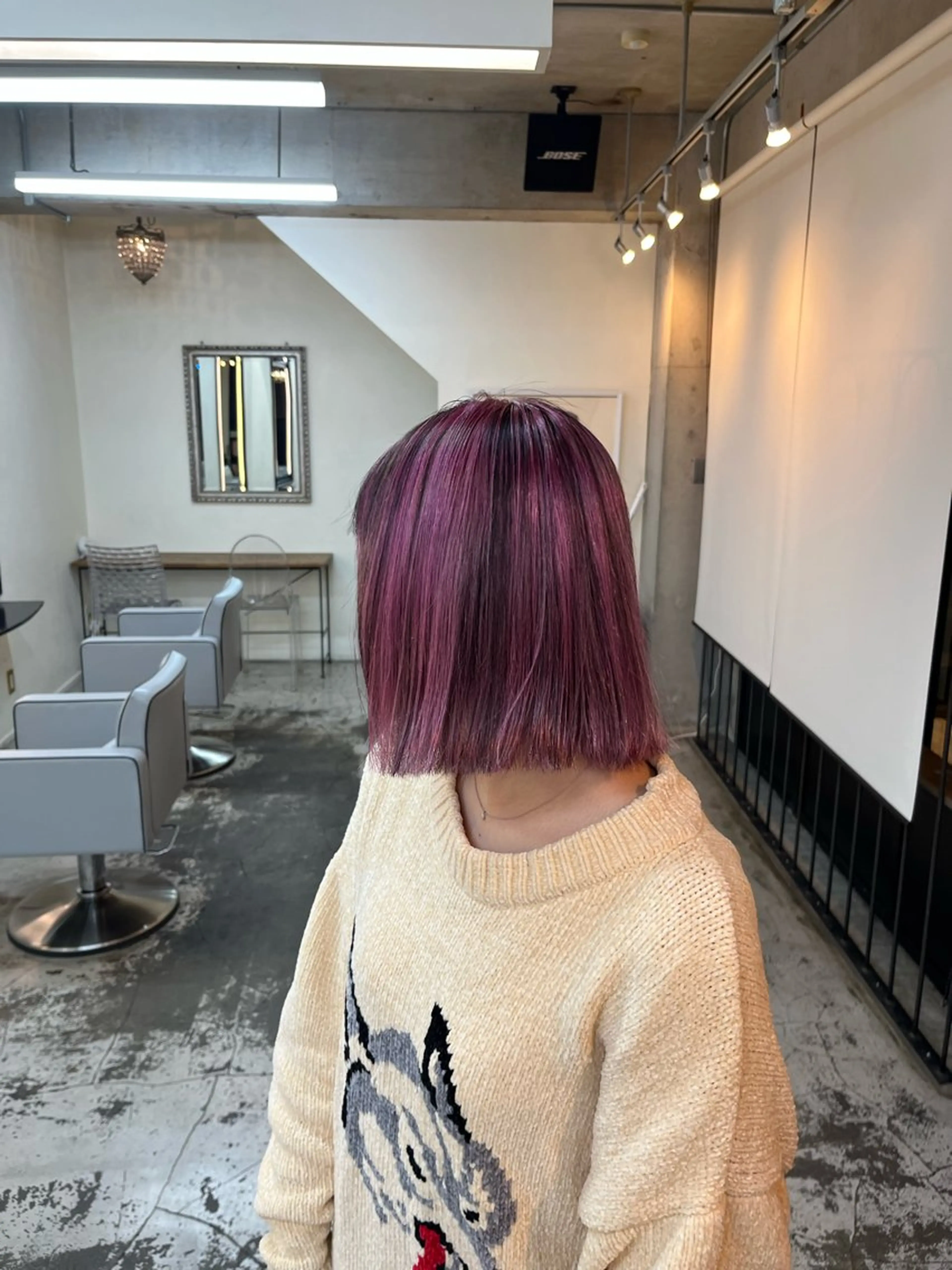ミディアム ハイライト イシイ モエカのヘアスタイル