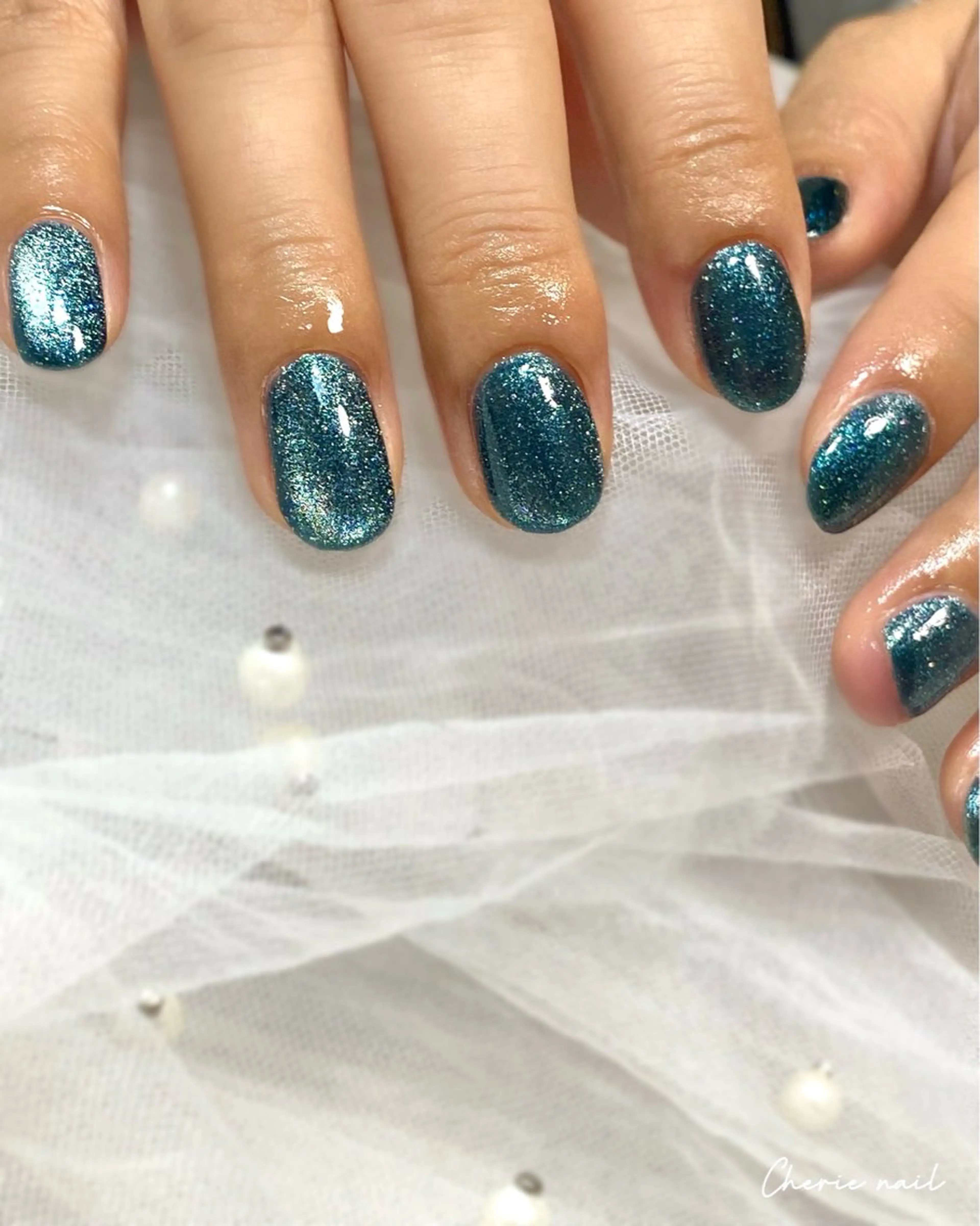 ネイル ブルー ジェルネイル キラキラネイル マグネットネイル ワンカラーネイル ハンドネイル Cherienail yunaのネイルデザイン