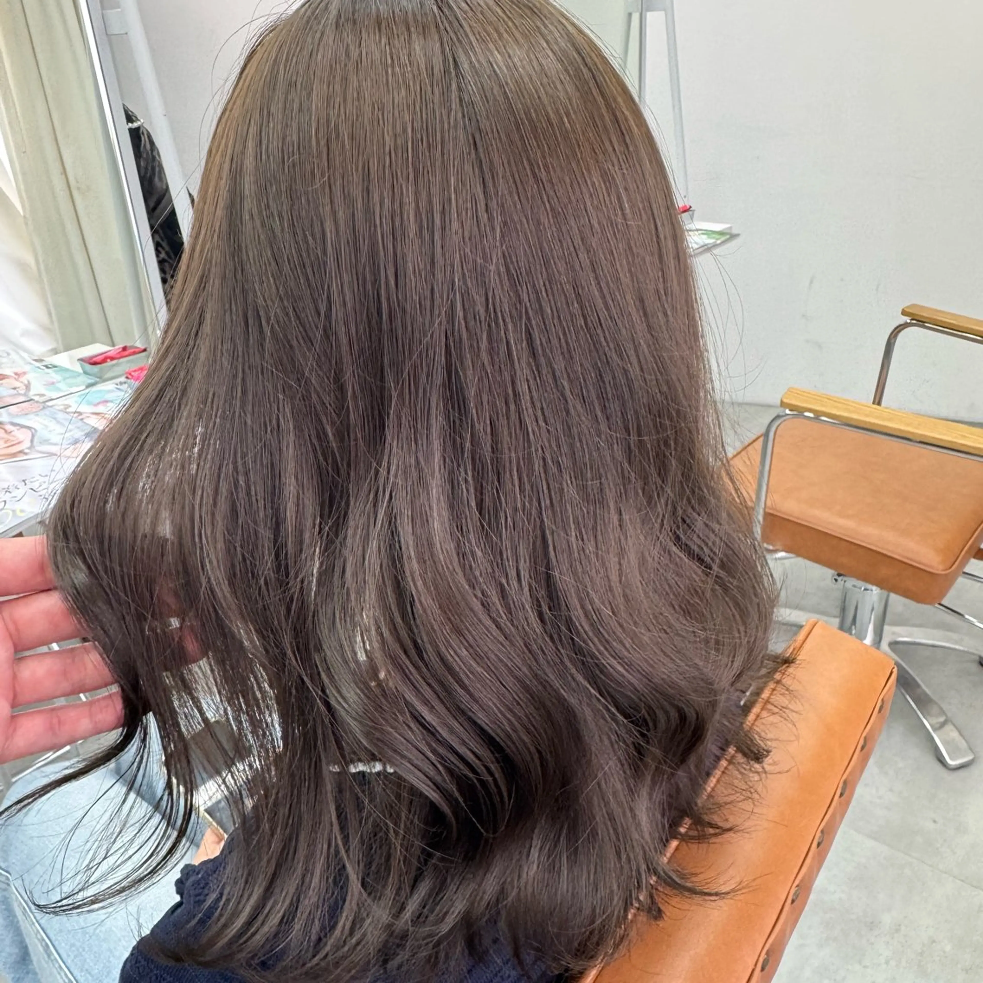 ミディアム カラー ヘアアレンジ ヘアカラー トリートメント ブリーチなしカラー /ベージュ/安形翔のヘアスタイル