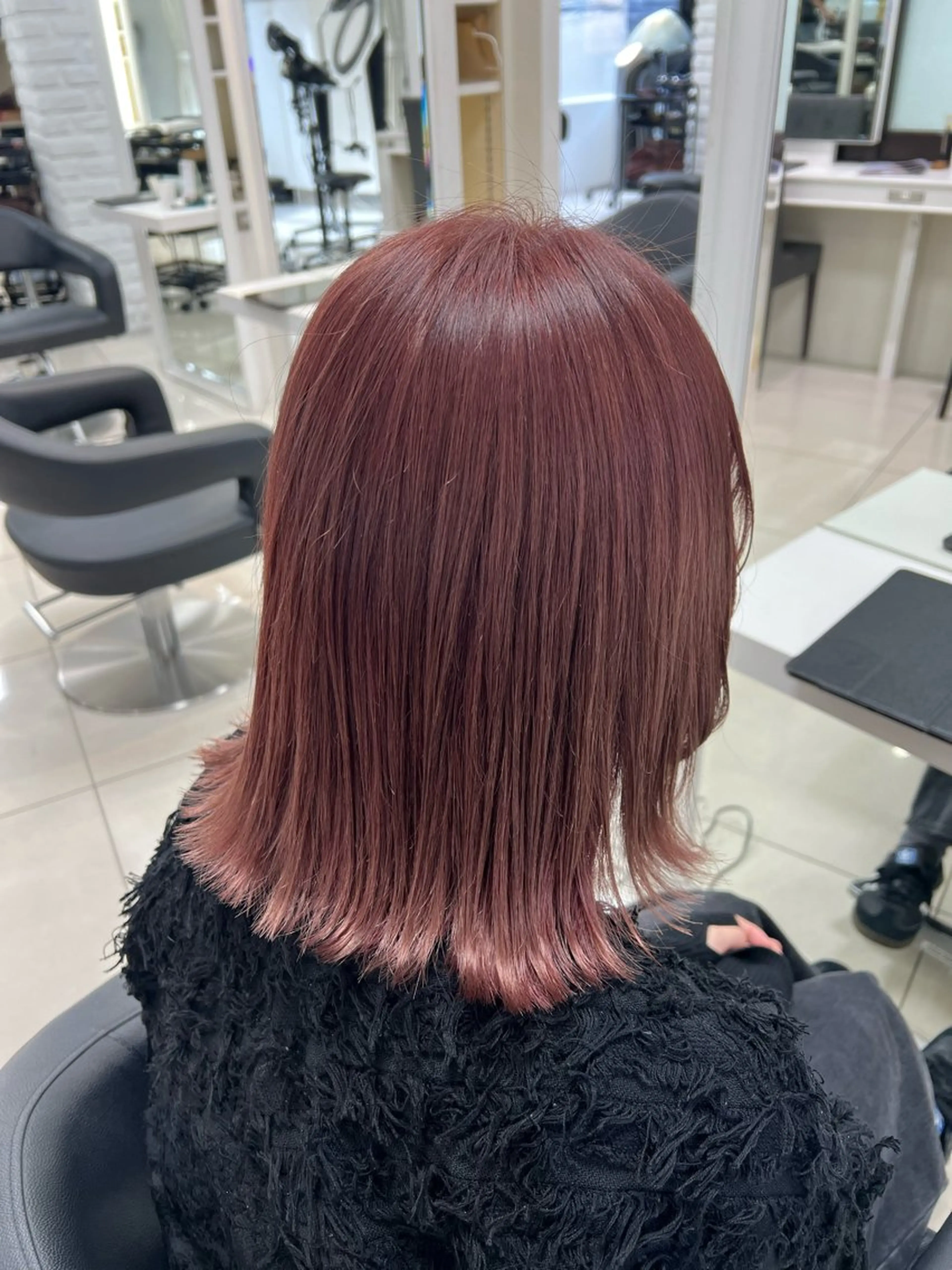 ミディアム カラー ブリーチ ブラウンカラー ハイトーンカラー ピンクカラー ヘアカラー トリートメント 暖色カラー💜 中山由梨のヘアスタイル