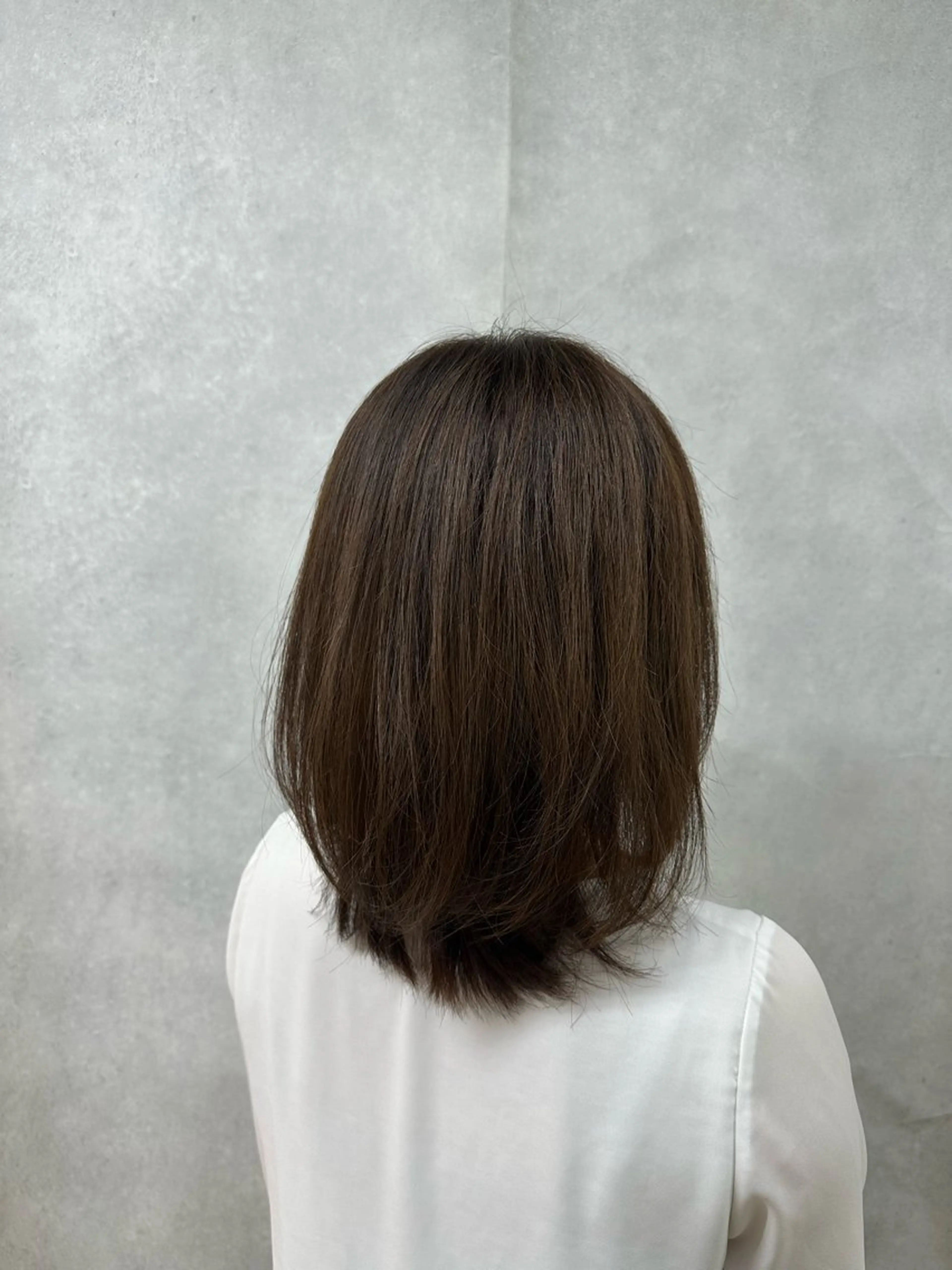 ミディアム ヘアカラー 濱本 樹蘭のヘアスタイル