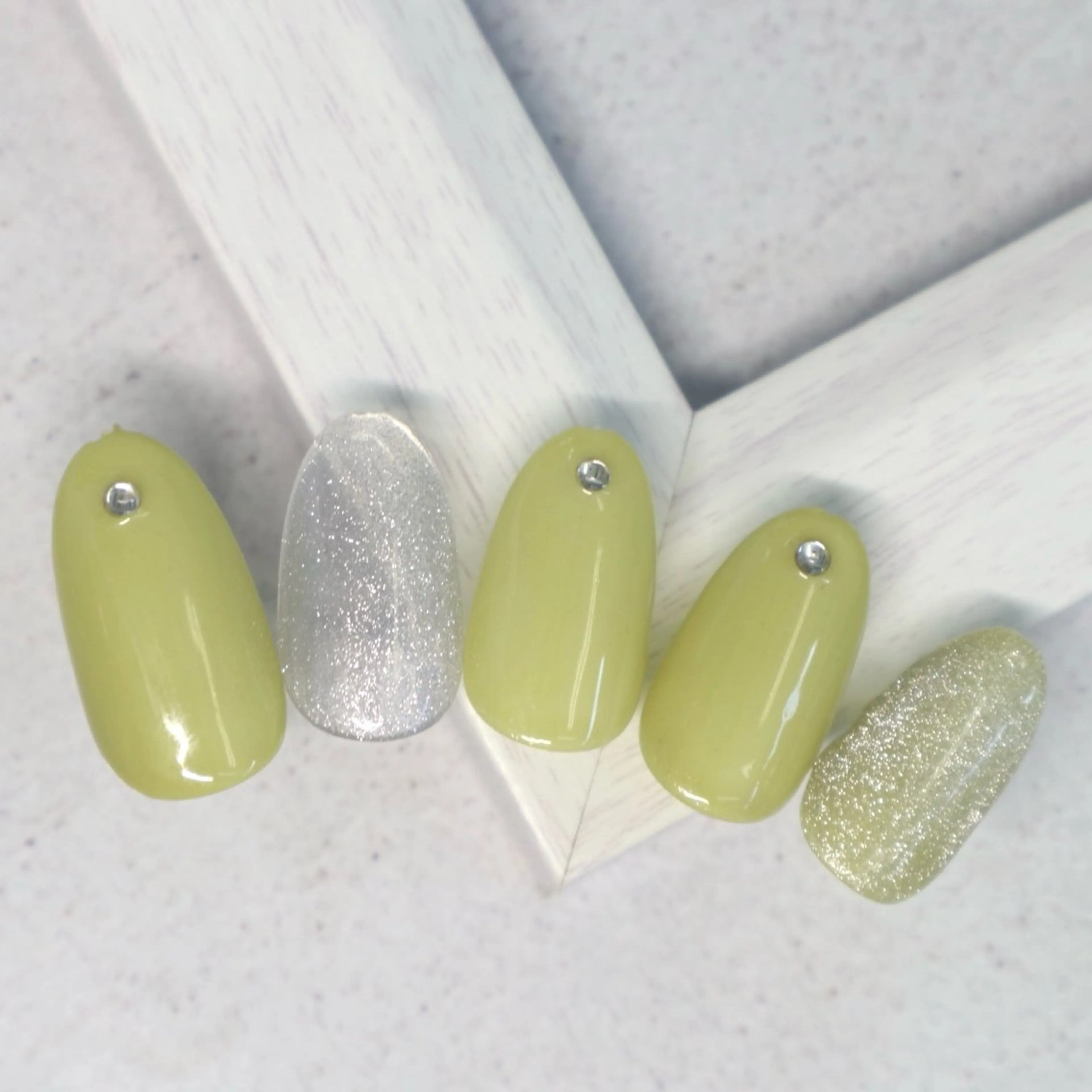 ネイル ハンドネイル L‘ねいる 江坂店 エルネイルエサカテンのネイルデザイン