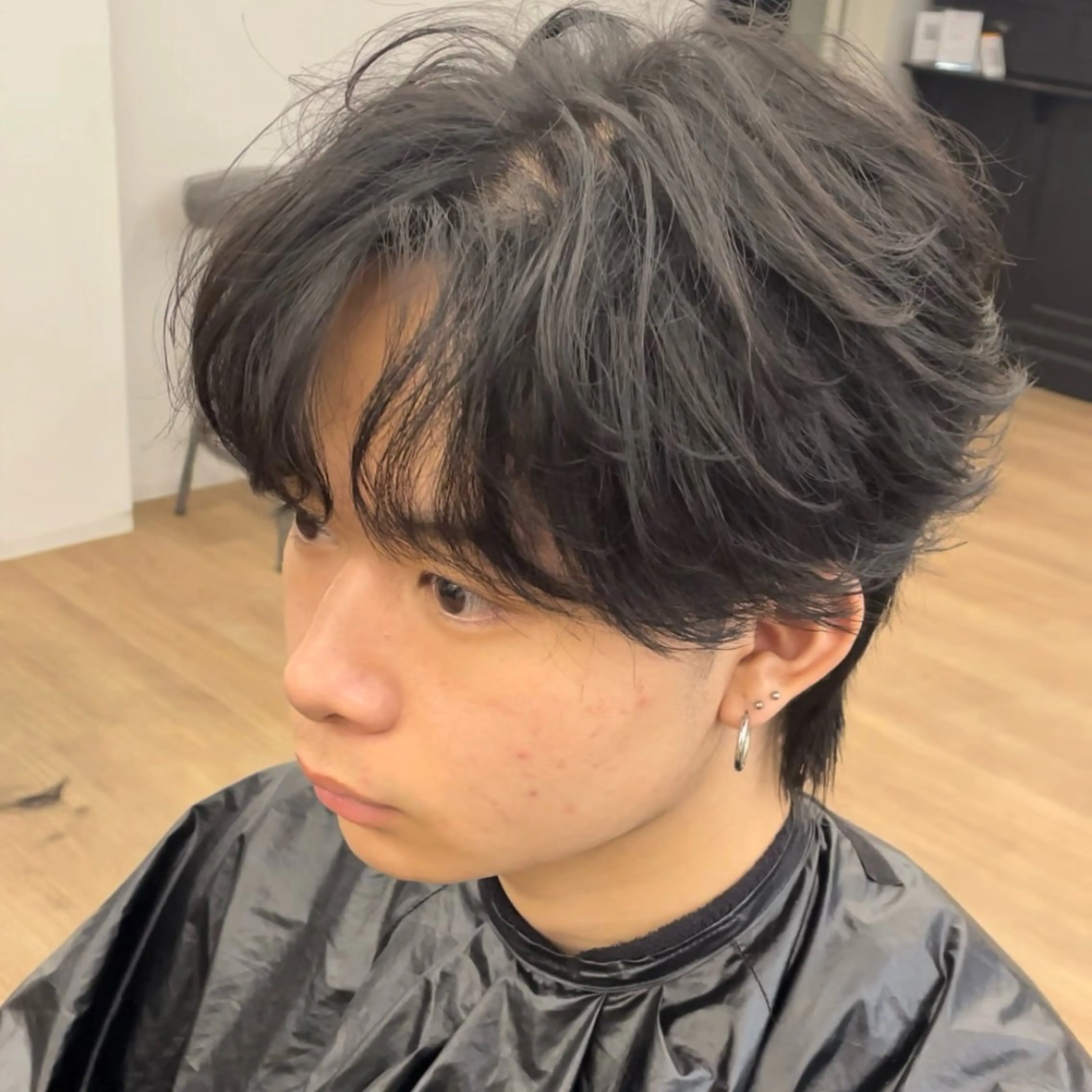 ショート ハイライト 韓国風ヘア レイヤーカット ショートヘア 縮毛矯正 🫧 下島友弥 【メンズ特化美容師】のヘアスタイル