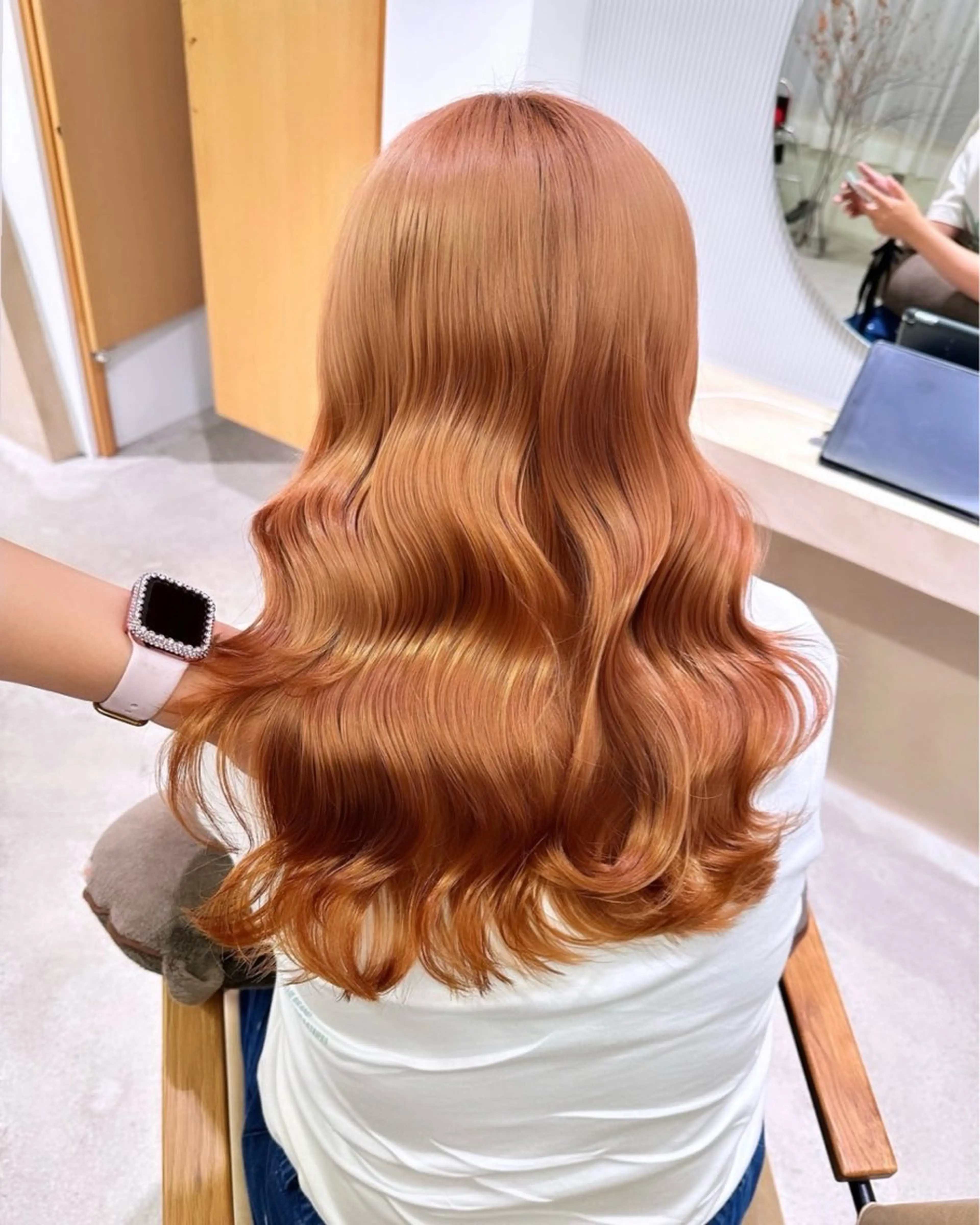 ロング カラー ブリーチ ケアブリーチ 透明感カラー ダブルカラー イヤリングカラー ulu名古屋栄所属・落合しほ/韓国ヘア/ 髪質改善/縮毛矯正のヘアスタイル