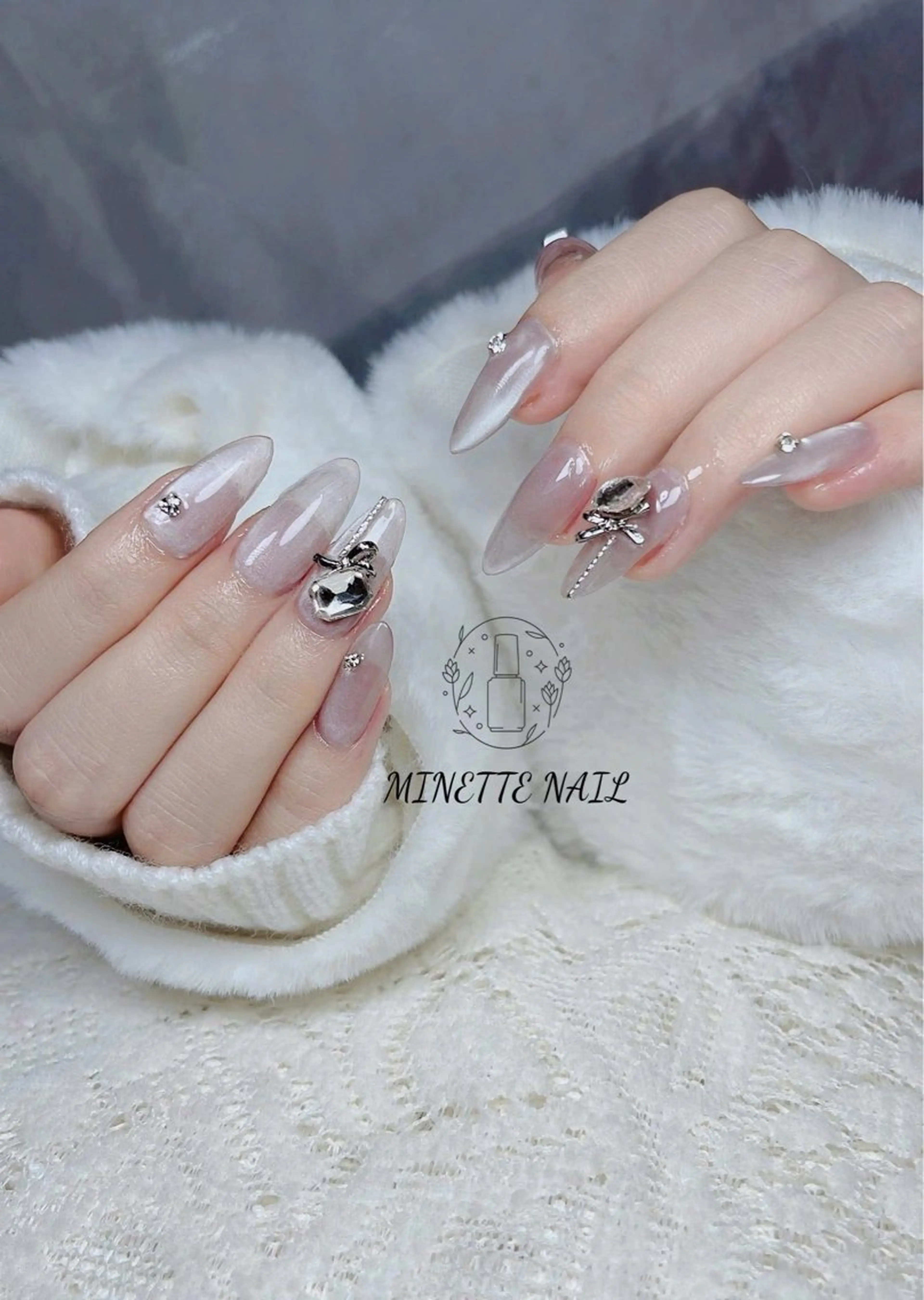 ネイル フレンチネイル ジェルネイル マグネットネイル 持ち込み ニュアンスネイル ハンドネイル Minette Nailのネイルデザイン