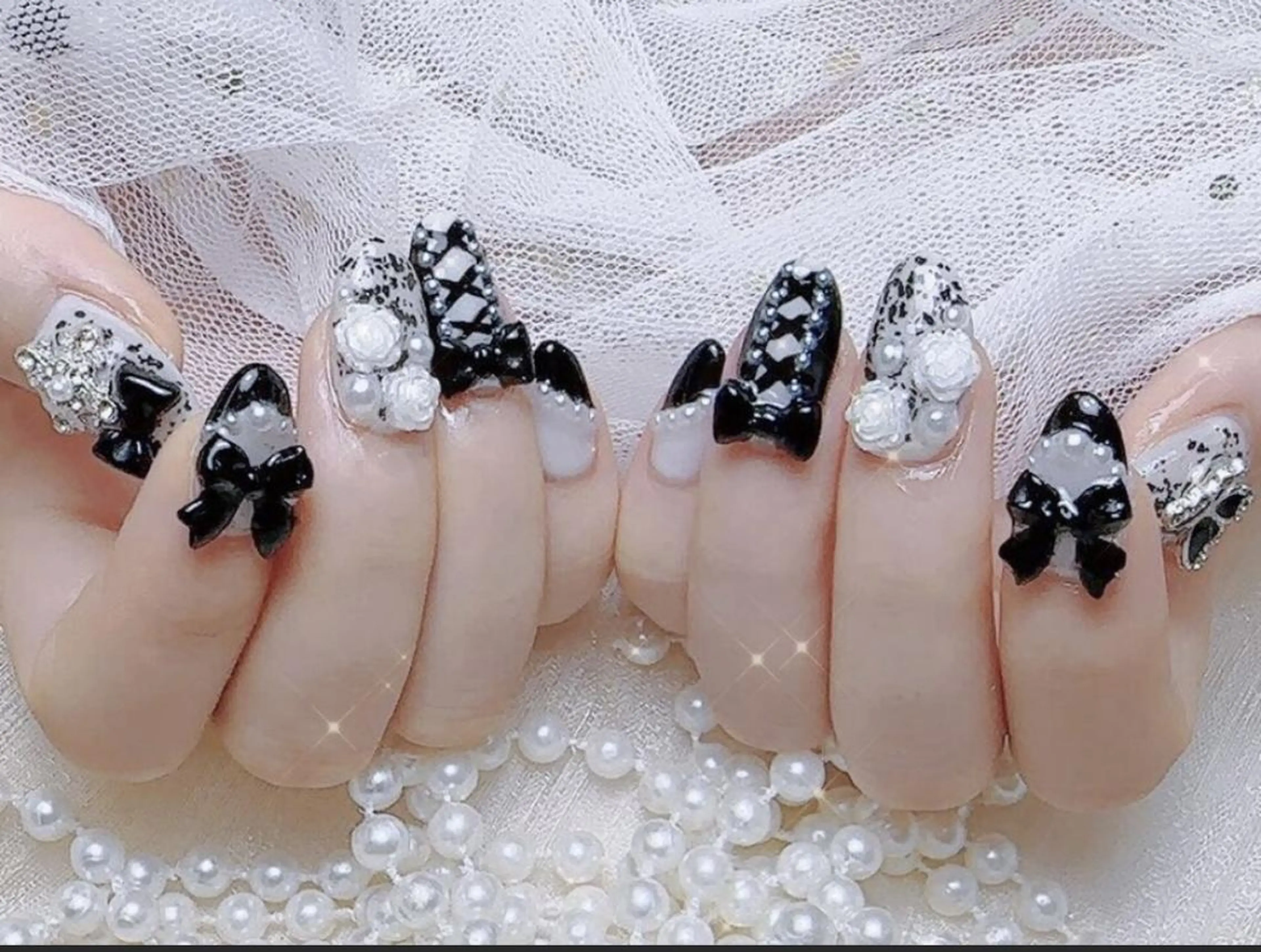 ネイル 🎀彩羽チップ 長さだし専門🎀のネイルデザイン