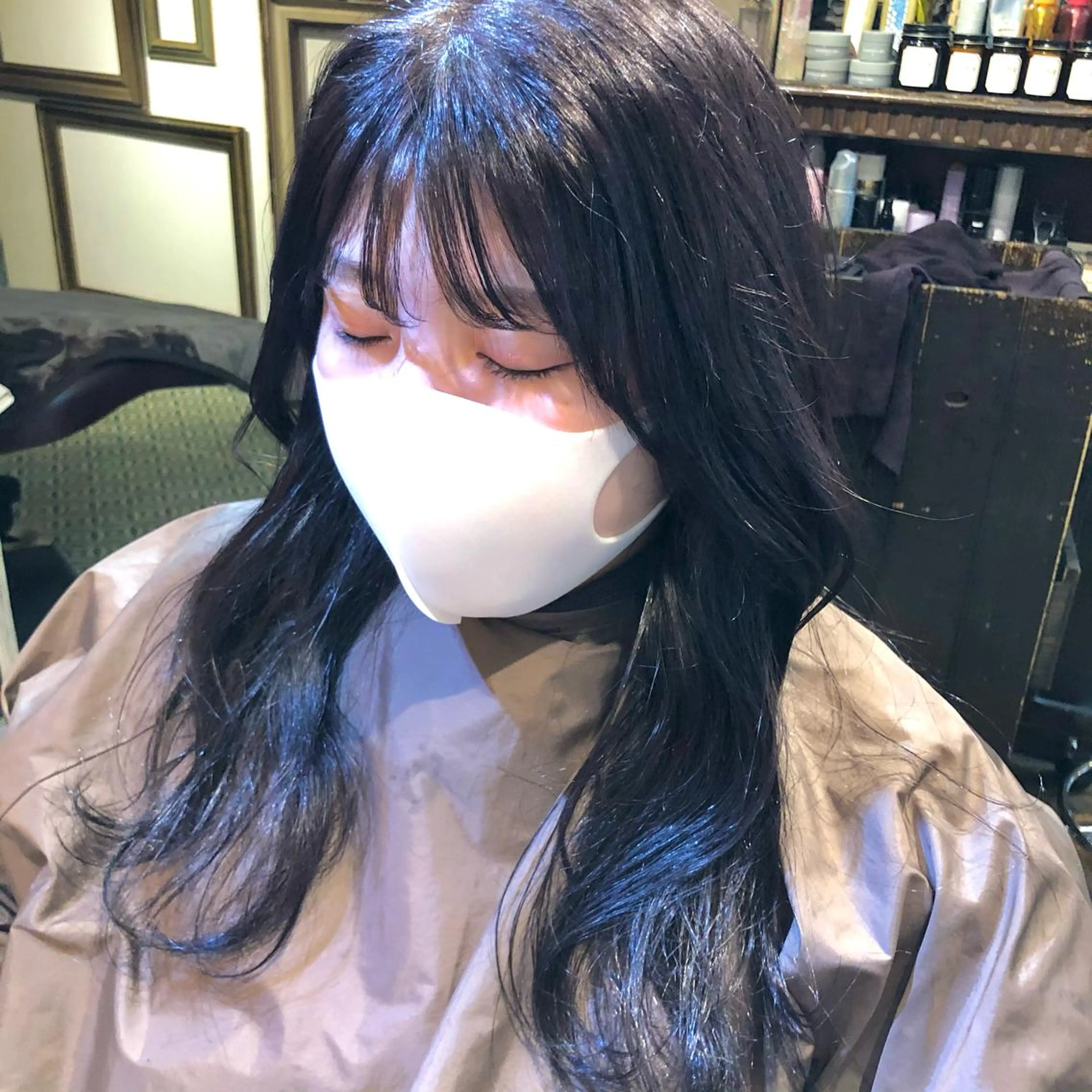 セミロング カラー 韓国風ヘア ヘアセット ヤスザトアヤノ ／レイヤー／オリーブのヘアスタイル