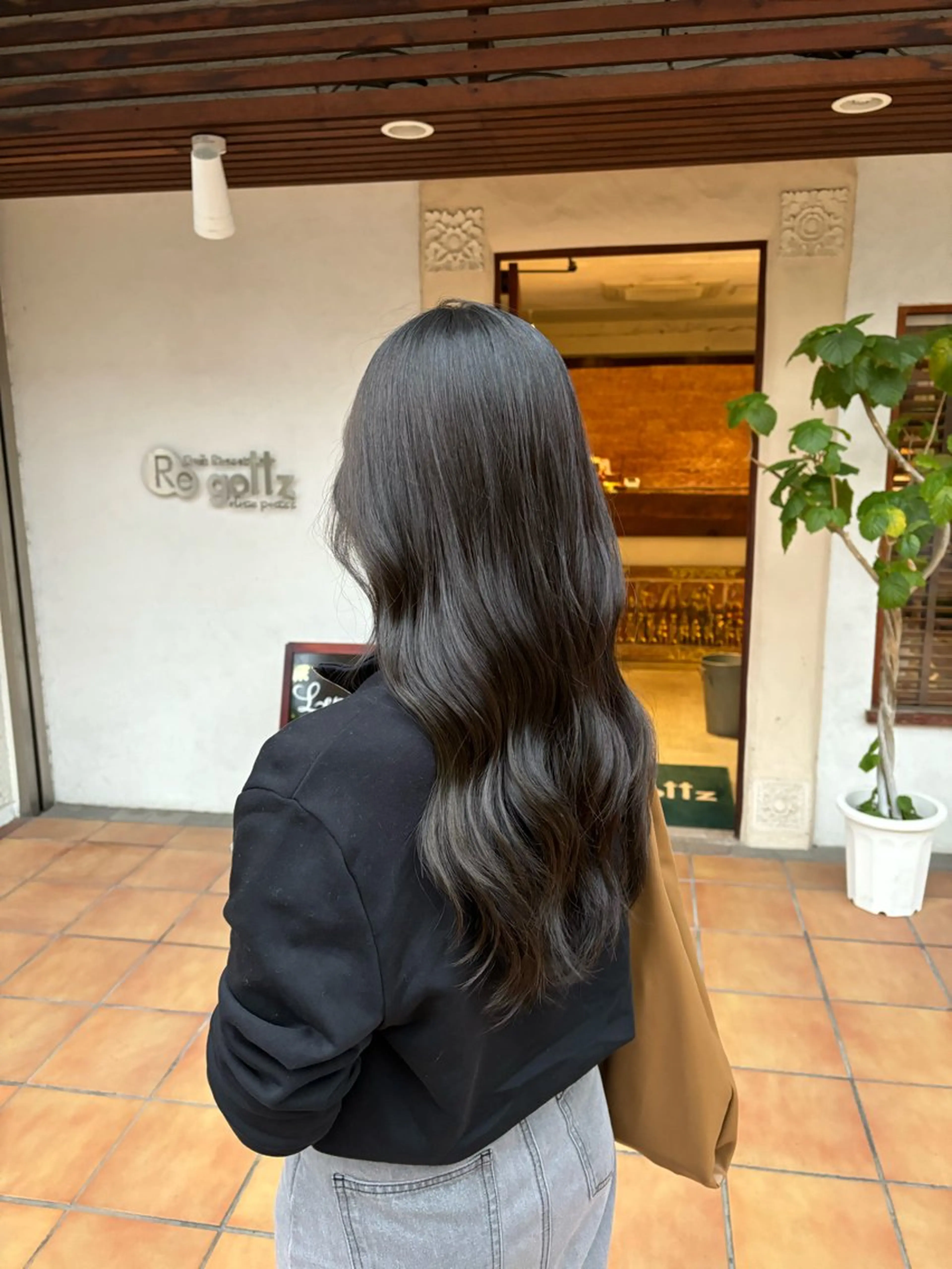 ロング カット ヘアカラー トリートメント ヘッドスパ putri店長 和田鈴采のヘアスタイル