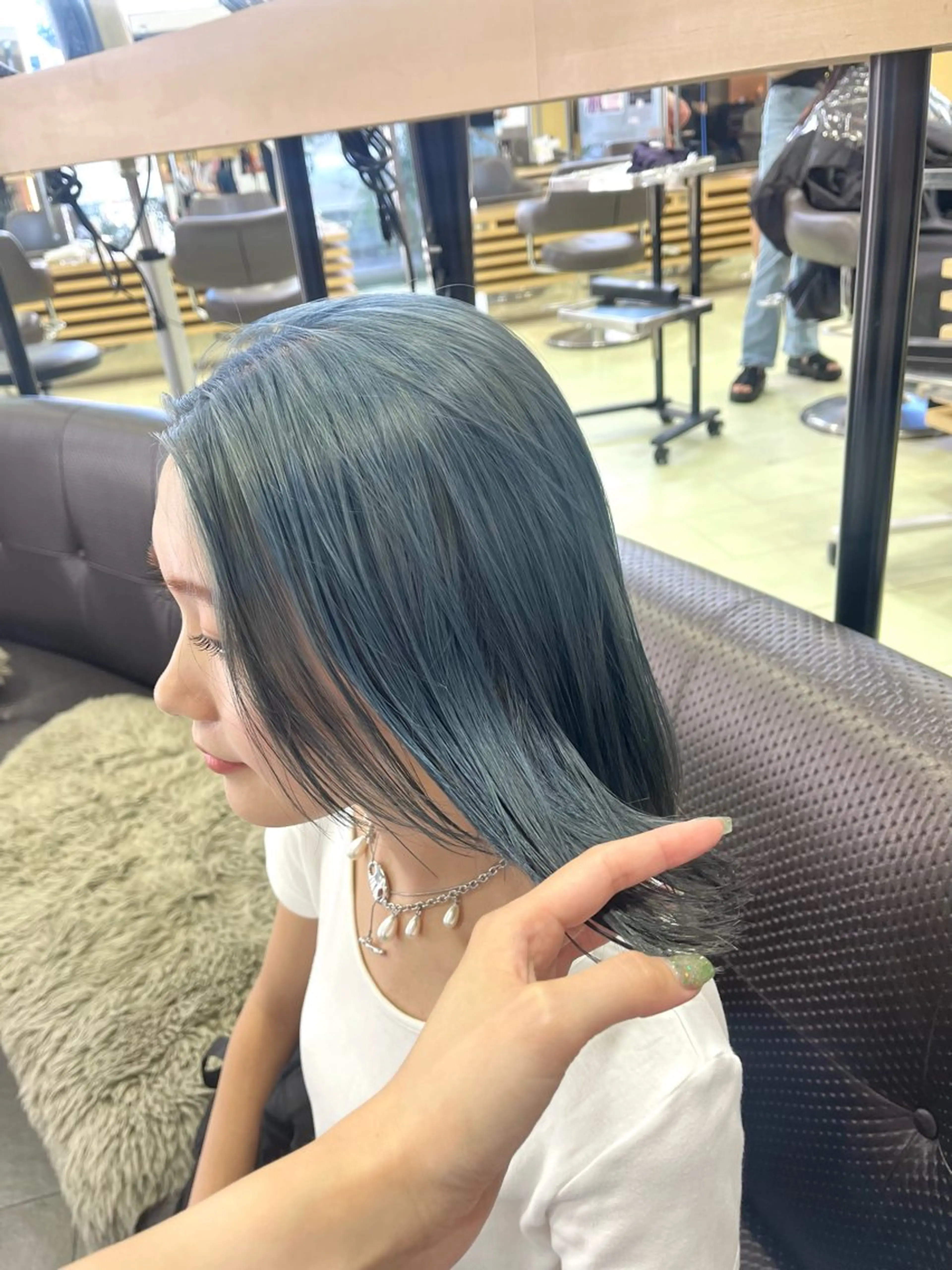 ショート カラー カット ヘアカラー 海外girl🤎 透明感ベージュmaoのヘアスタイル