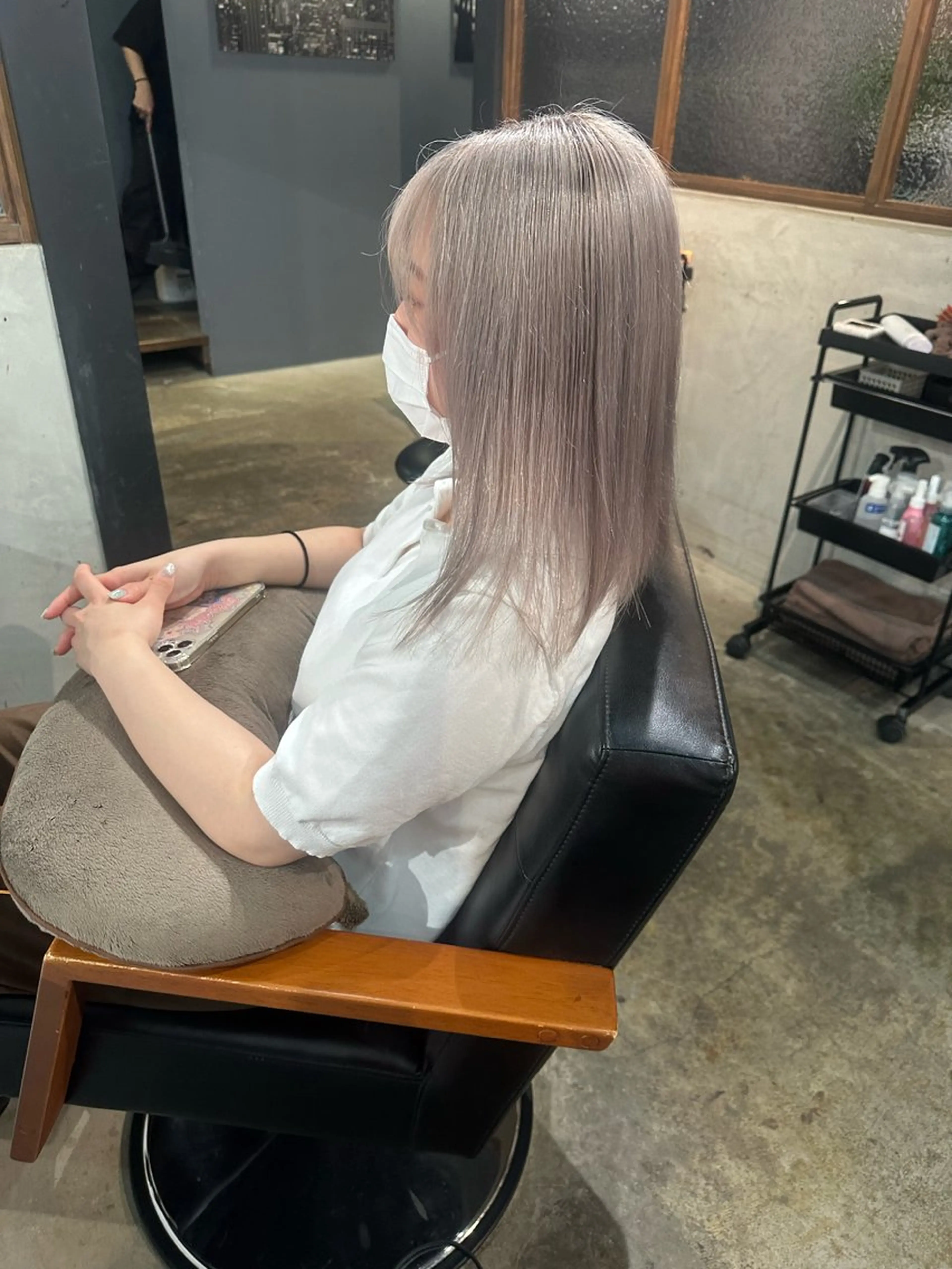 ミディアム ヘアカラー トリートメント Baby美容師 Ninaのヘアスタイル
