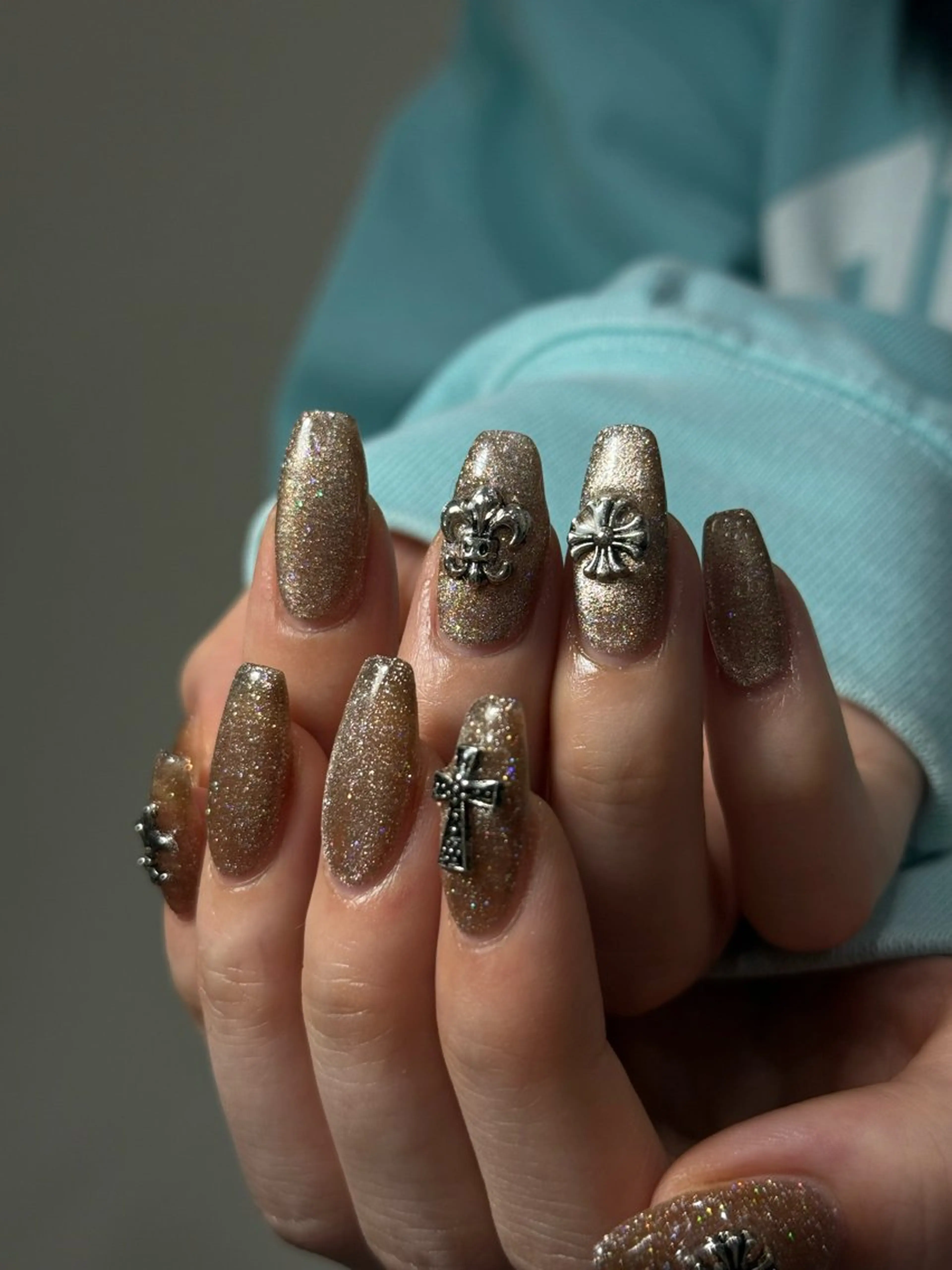 ネイル neouv所属・NEOUV_ mikuのネイルデザイン