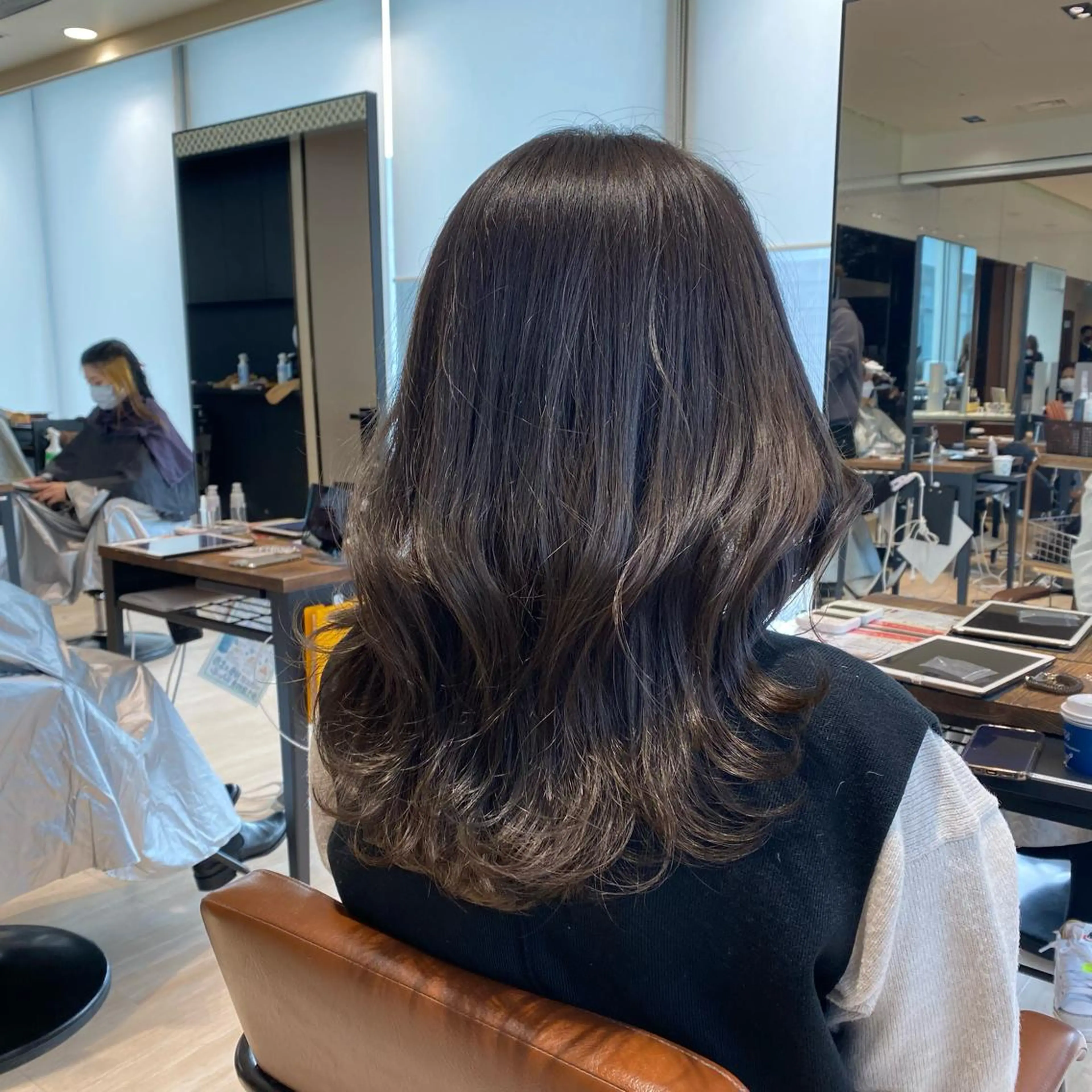セミロング カラー カット ヘアカラー トリートメント 佐藤 悠衣/透明感 カラー/似合わせ前髪のヘアスタイル