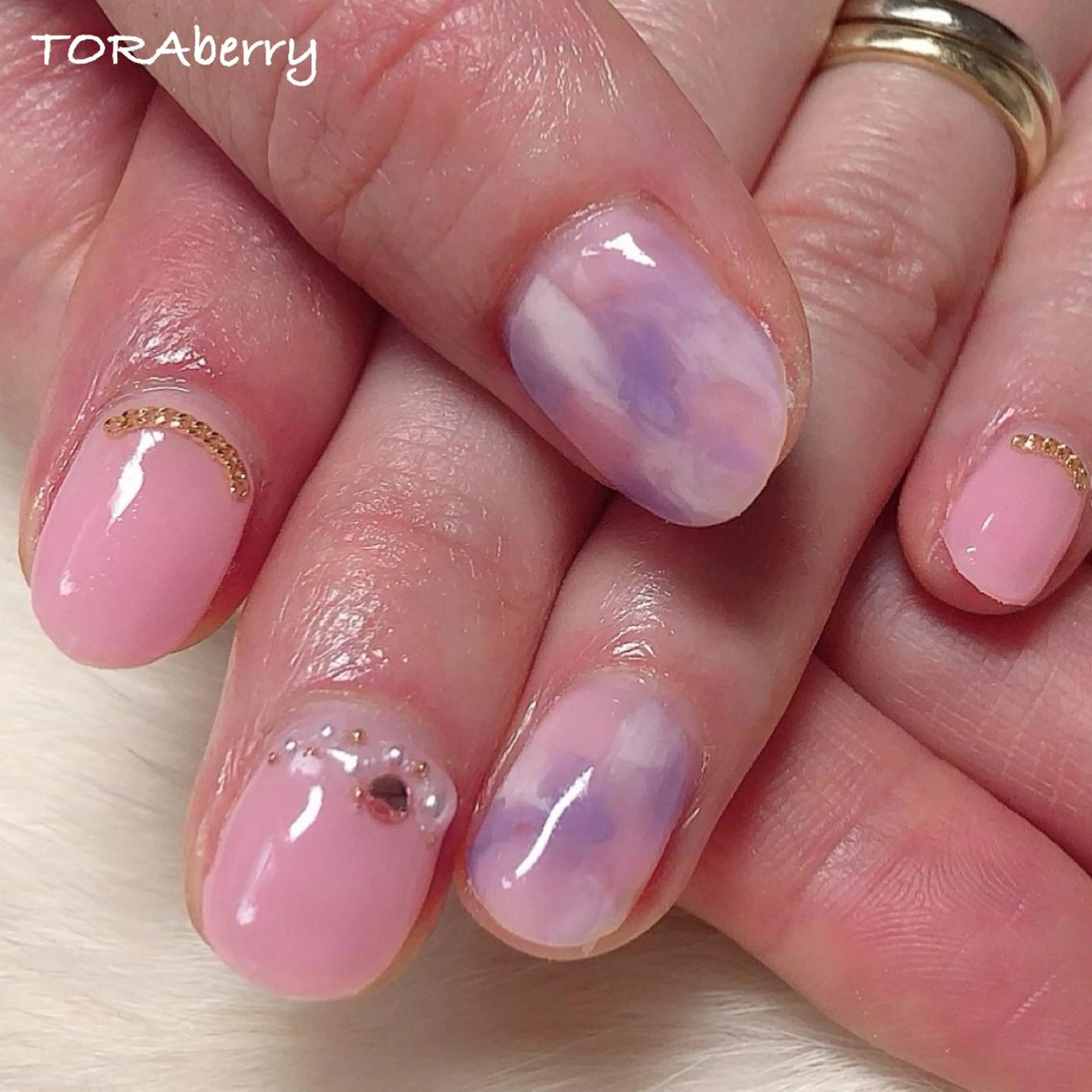 ネイル ハンドネイル ネイリスト なつみのネイルデザイン