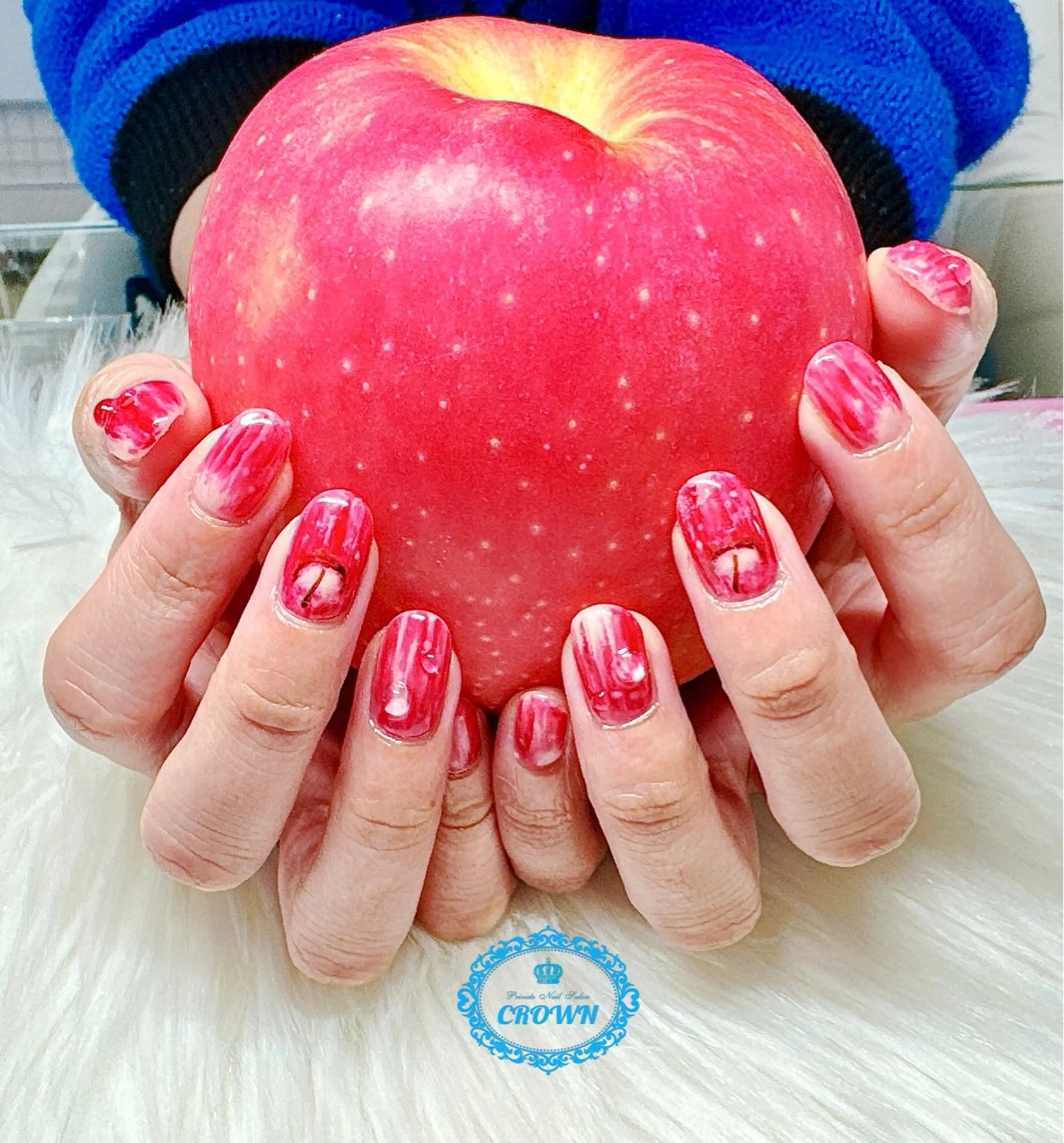 ネイル CROWN プライベートサロンのネイルデザイン