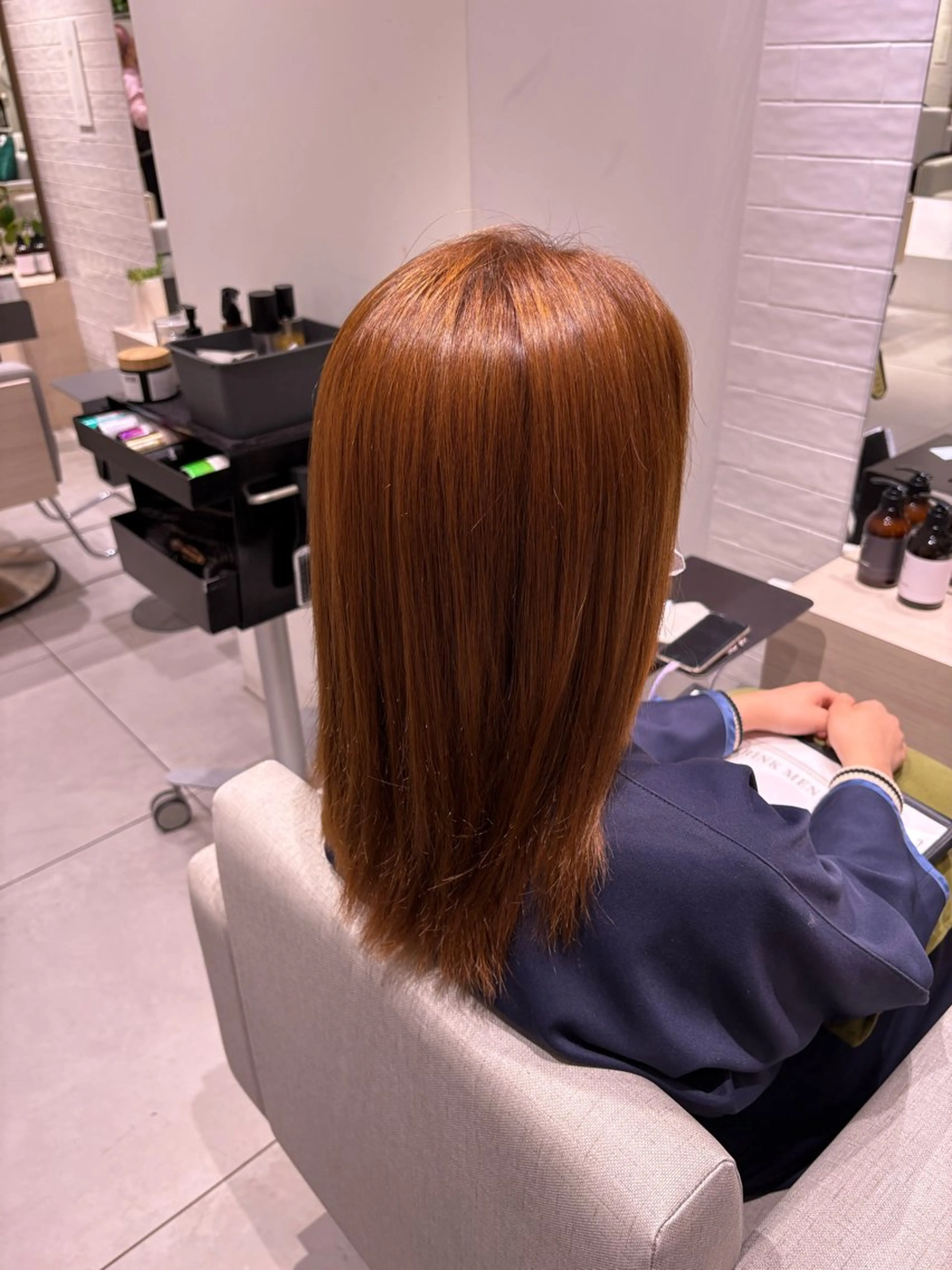 セミロング カラー ヘアカラー stair:case 加藤由都のヘアスタイル