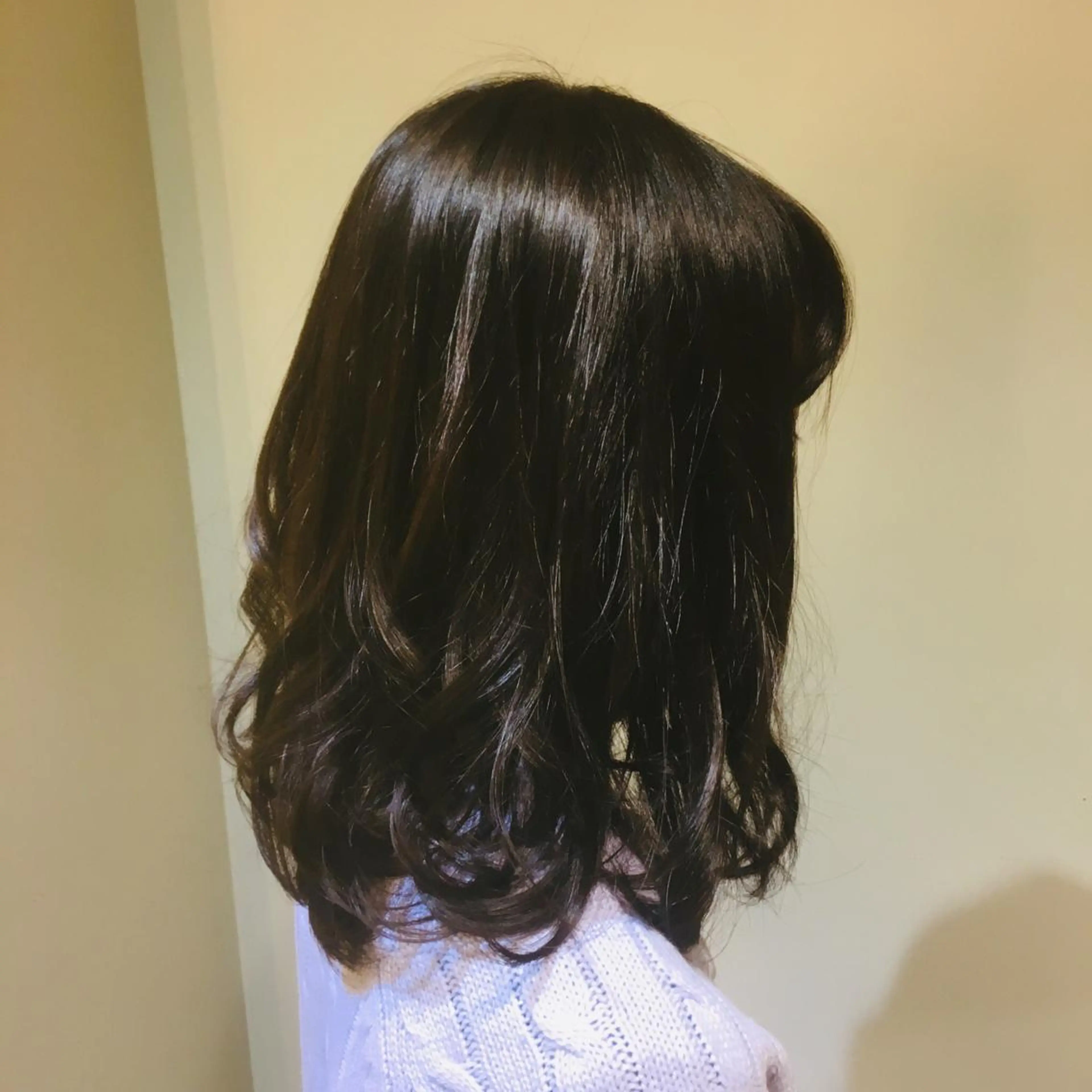 セミロング カラー しのはら まどかのヘアスタイル