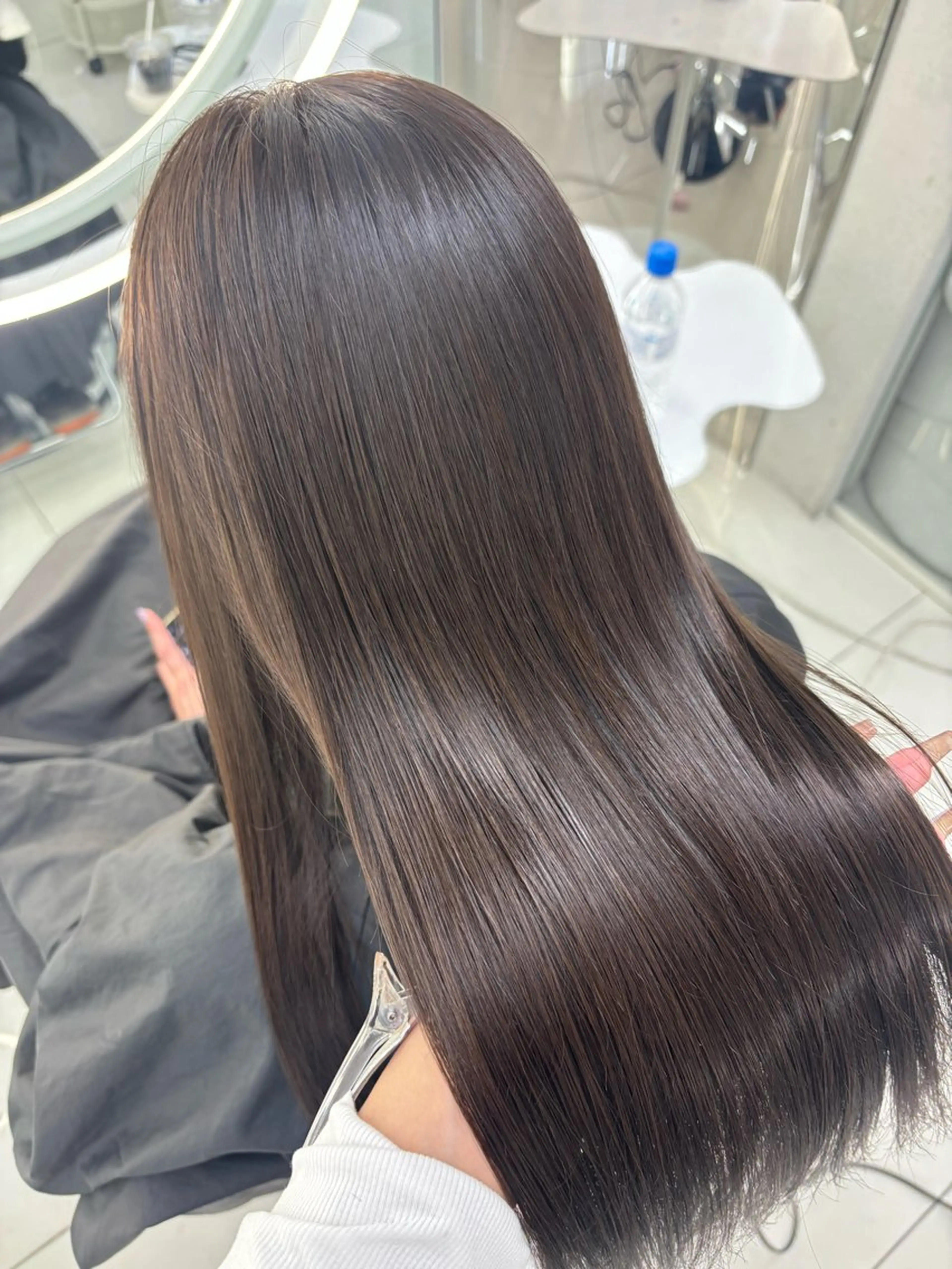 ロング カラー ヘアカラー トリートメント GAGA Hinaのヘアスタイル