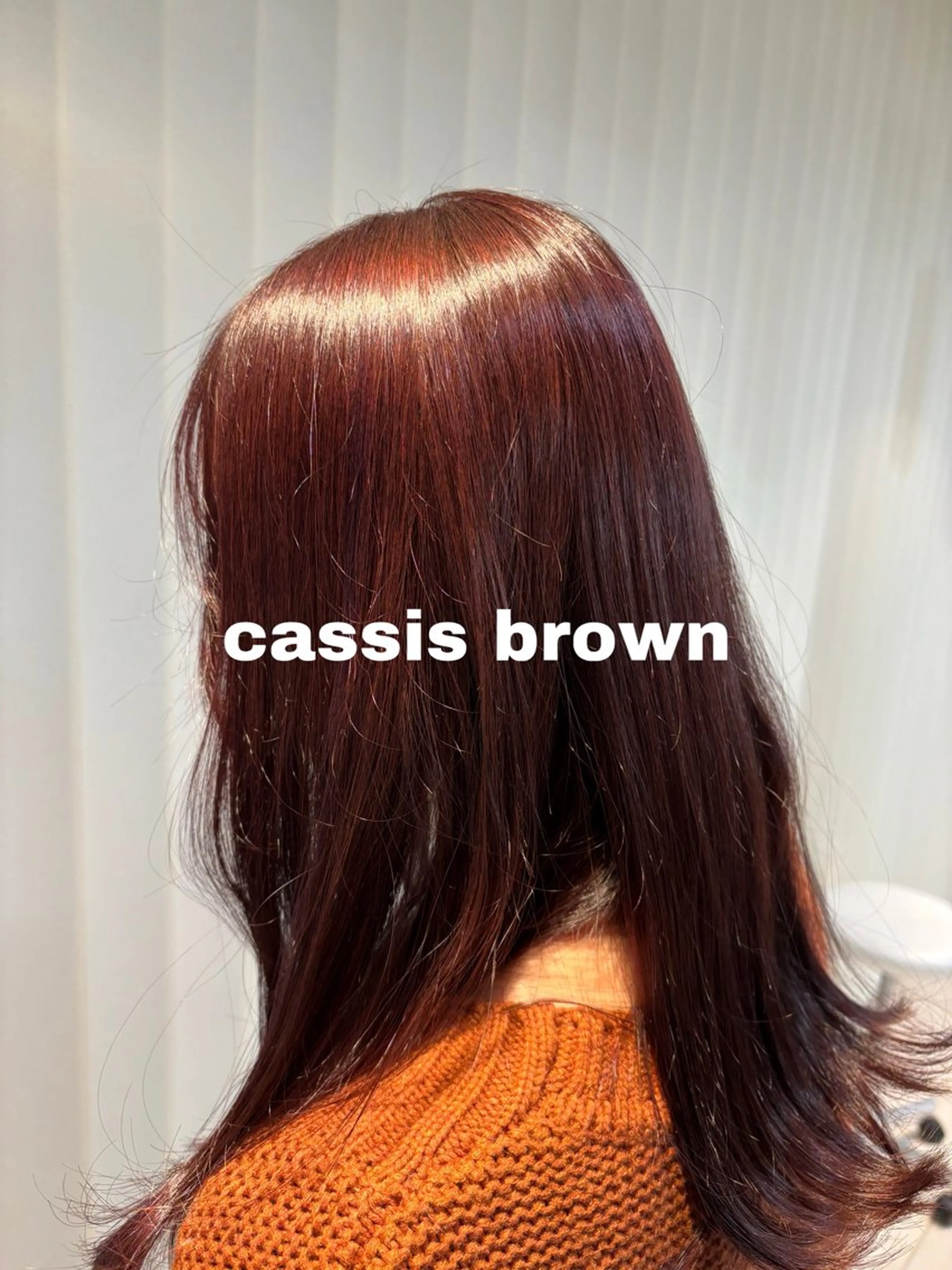 ロング カラー 伊藤 杏奈のヘアスタイル