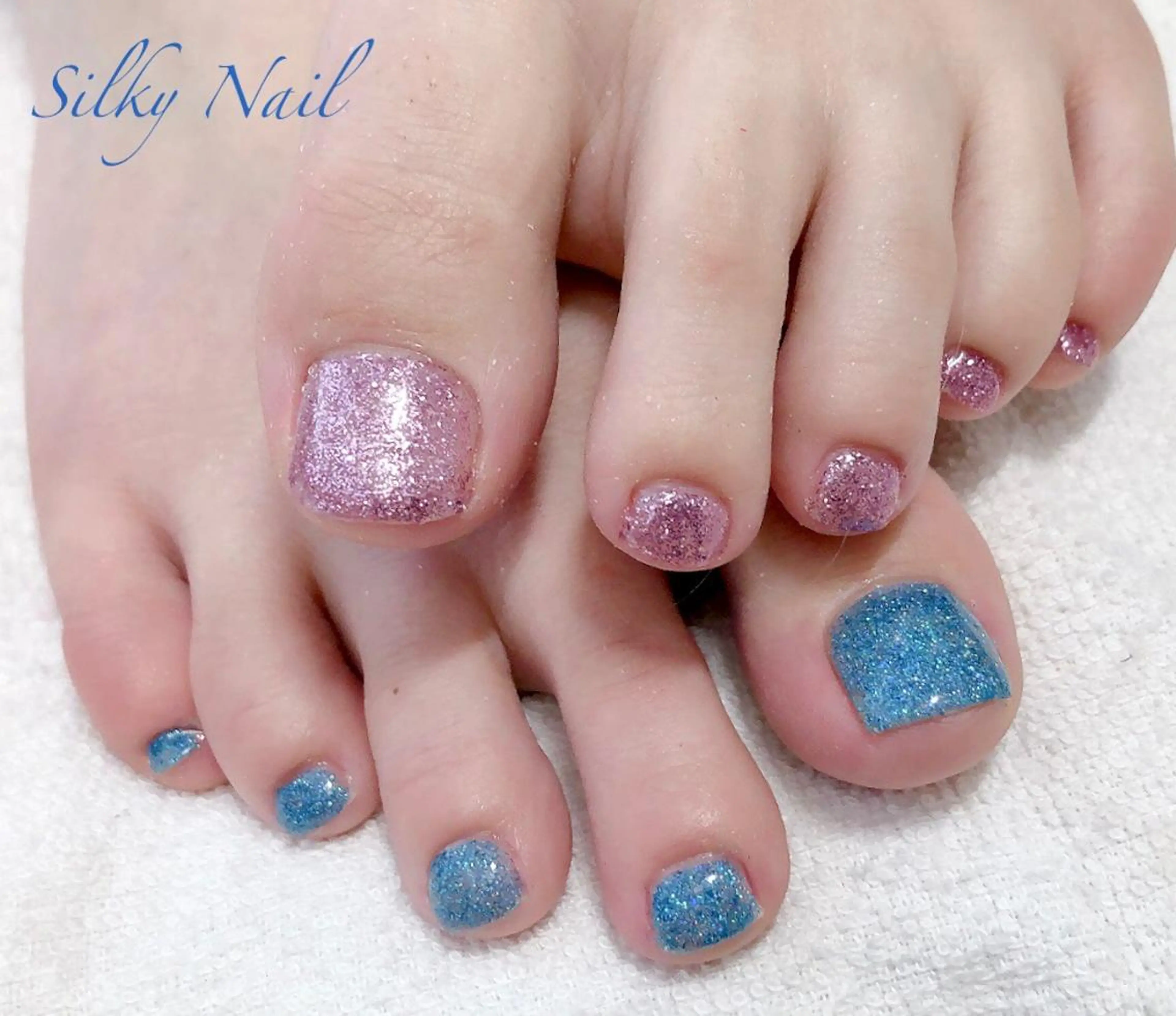 ネイル Silky_nail Sの眉毛・アイブロウイメージ
