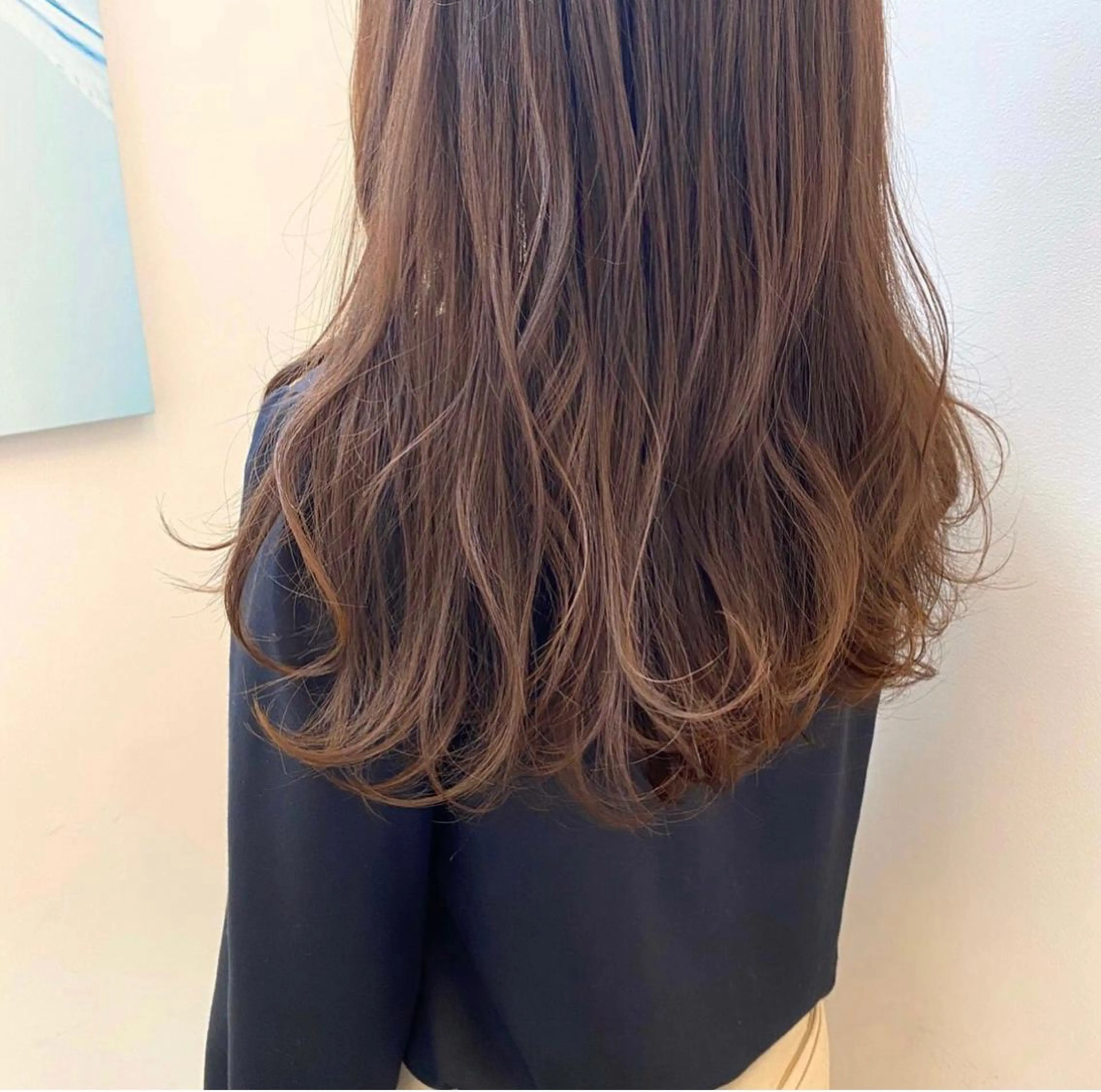 ロング ParveMix 佐々木梨紗🤍のヘアスタイル