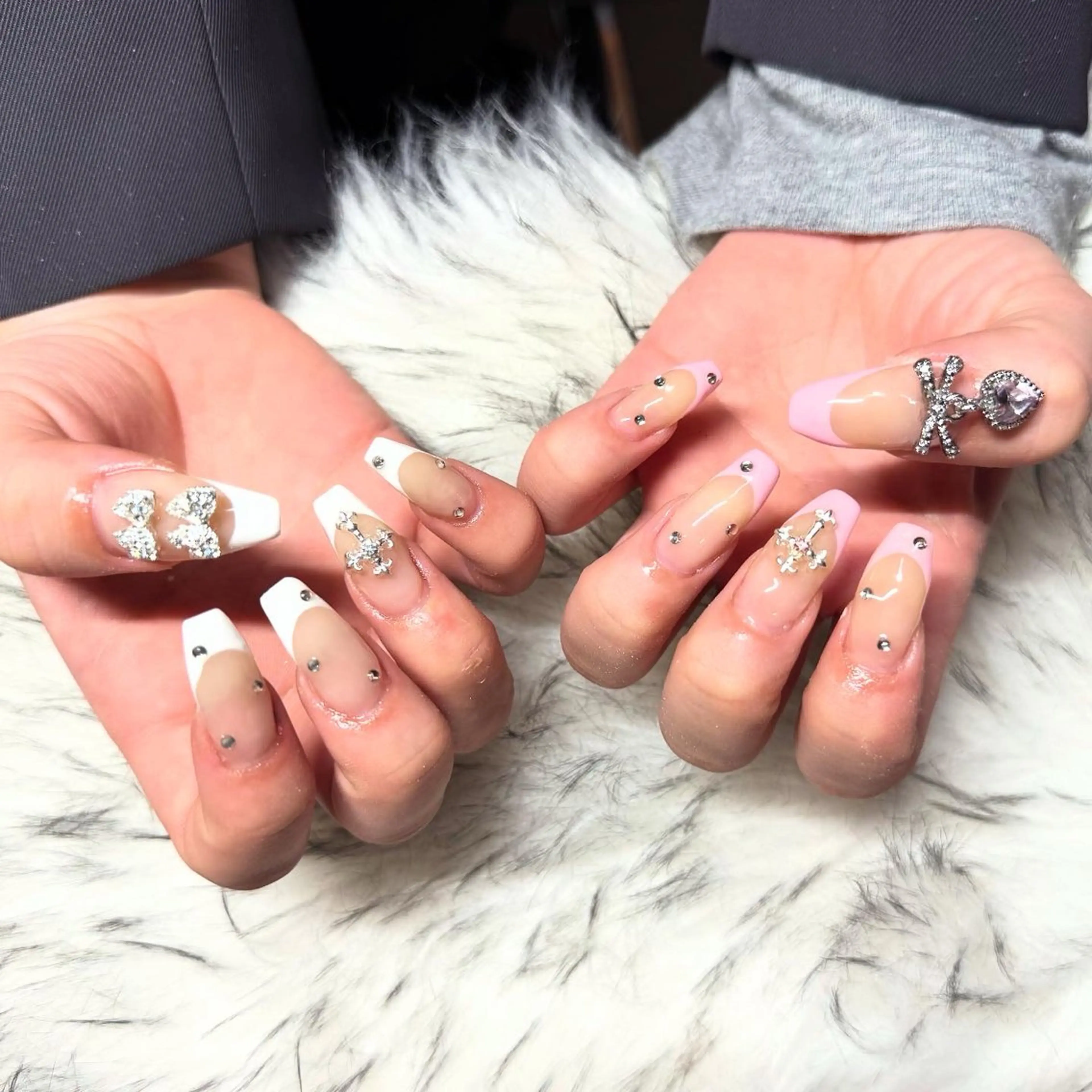 ロング ハンドネイル mao .のネイルデザイン