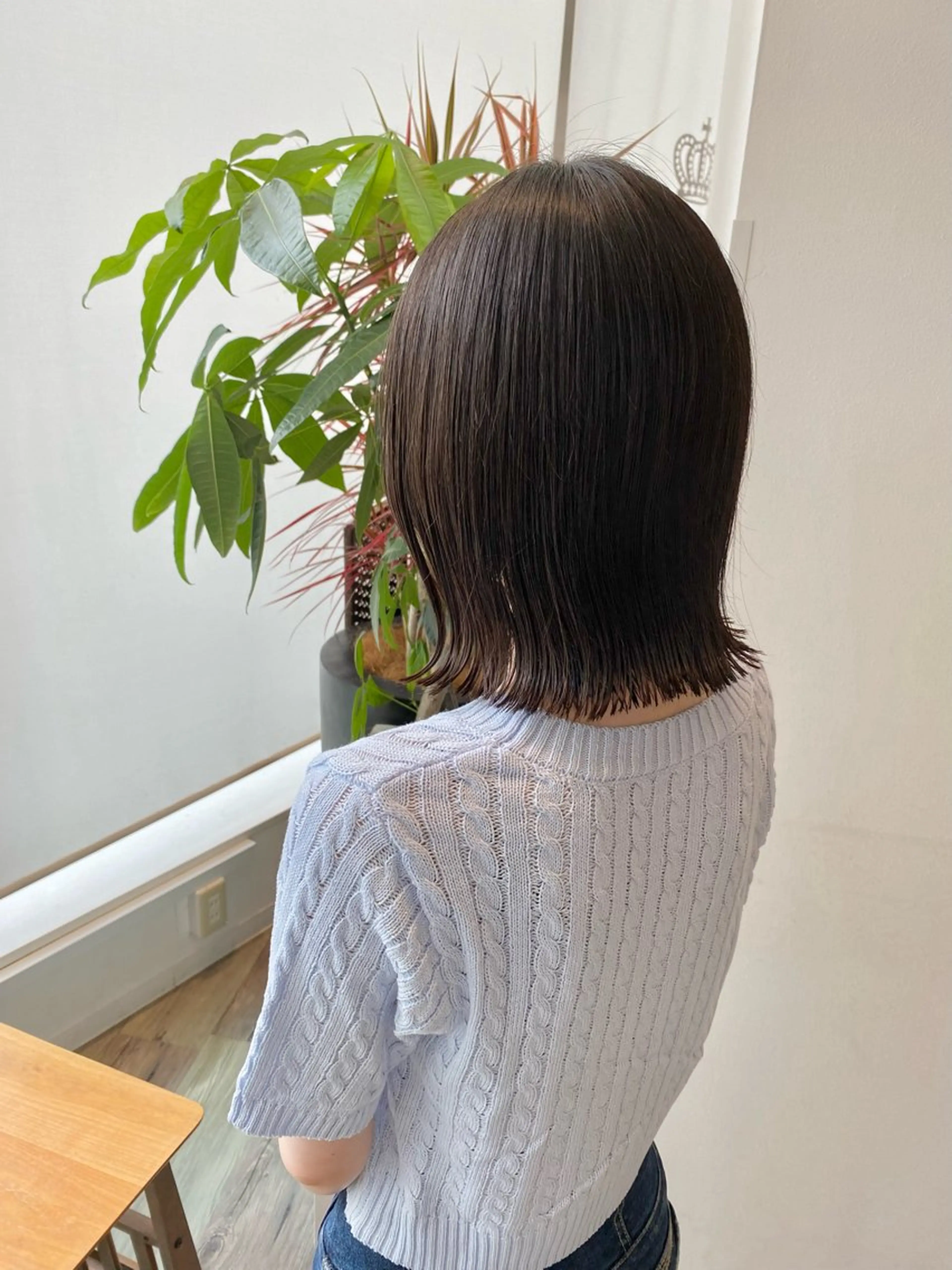 ショート カット 小町康耀　ボブ /顔周りレイヤーのヘアスタイル