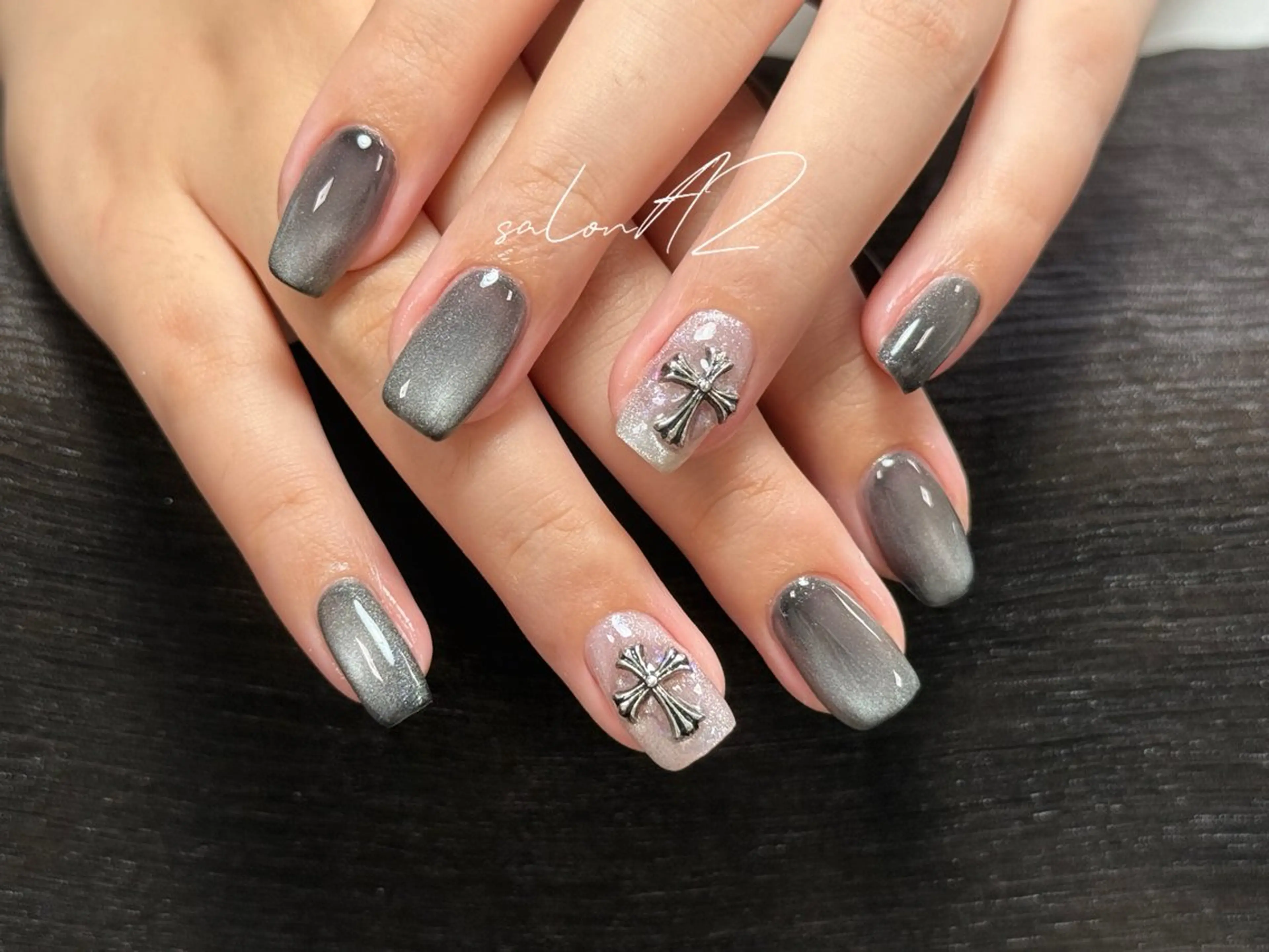 ネイル アートネイル 長さ出し フットネイル フレンチネイル ジェルネイル ハンドネイル salonAZ トップネイリストのネイルデザイン