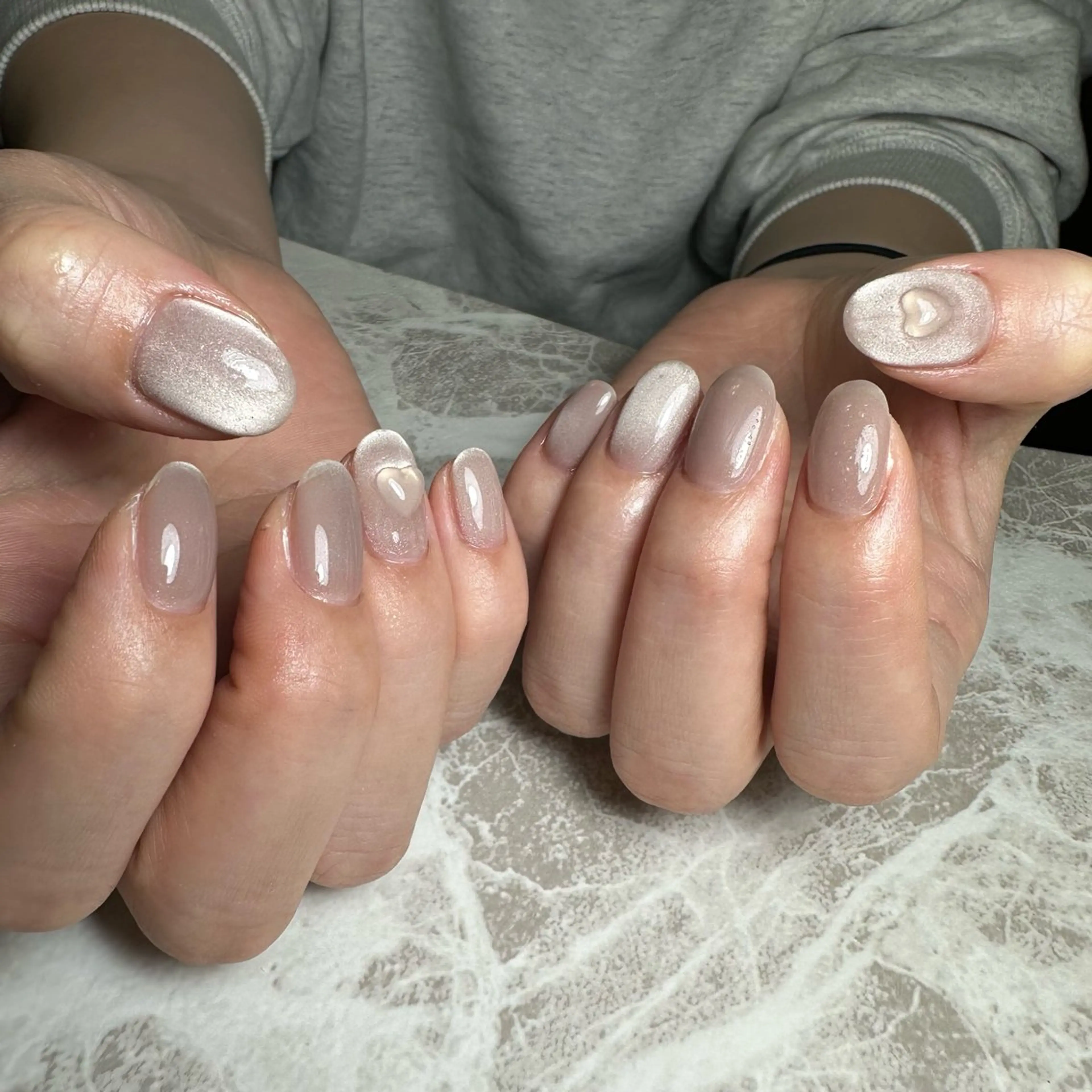 ネイル マグネットネイル repos~ルポ~所属・里見 麗のネイルデザイン