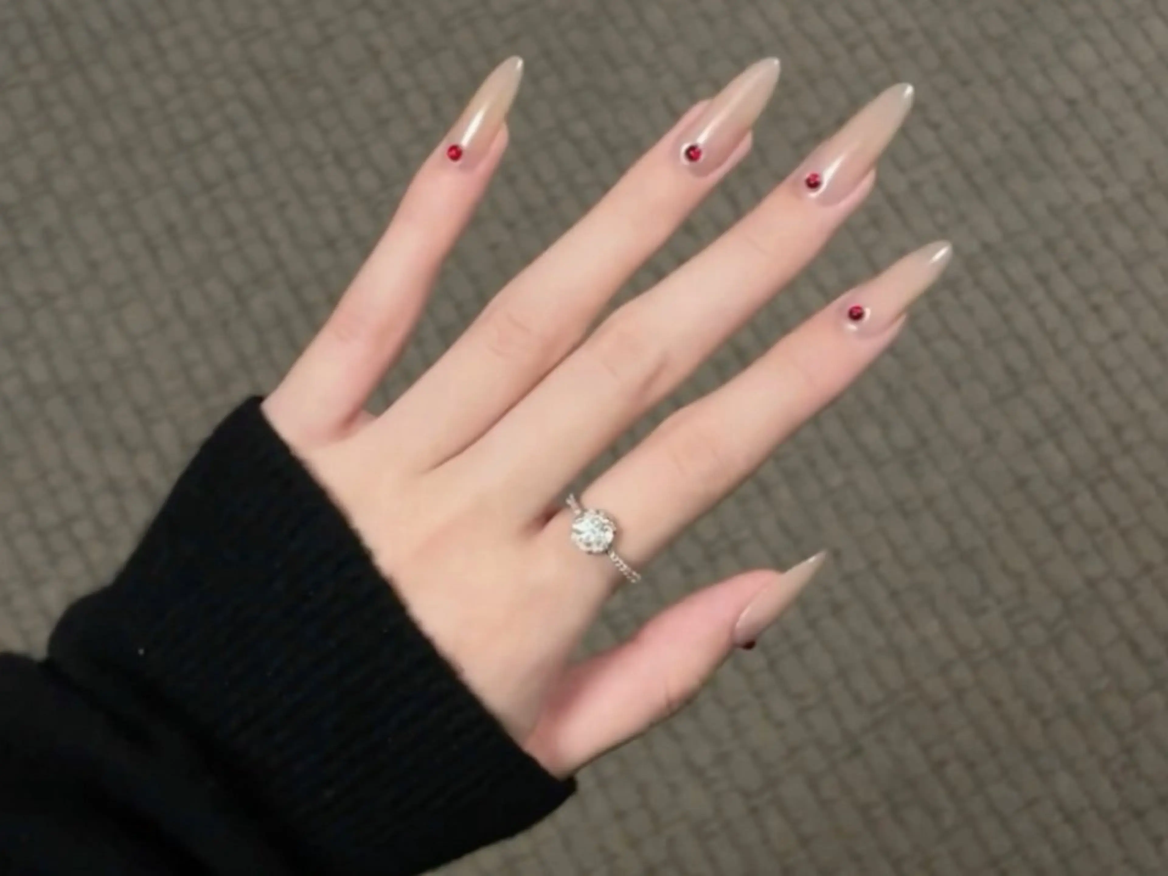 ネイル オーロラネイル チークネイル 長さ出し フットネイル フレンチネイル AND Nail 長さだし専門店のネイルデザイン