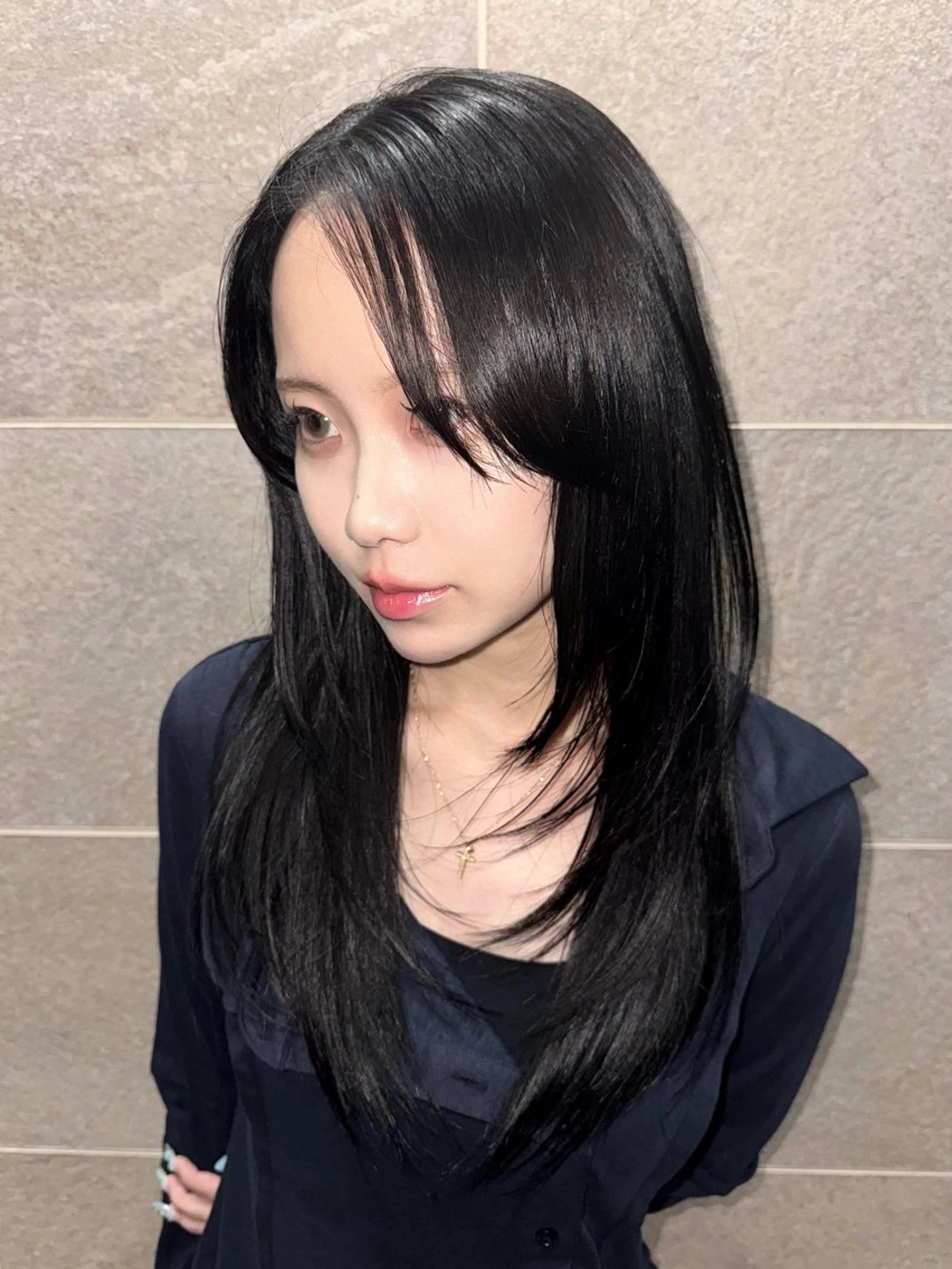 ロング 韓国風ヘア ヘアカラー トリートメント rin 縮毛矯正/ 髪質改善のヘアスタイル