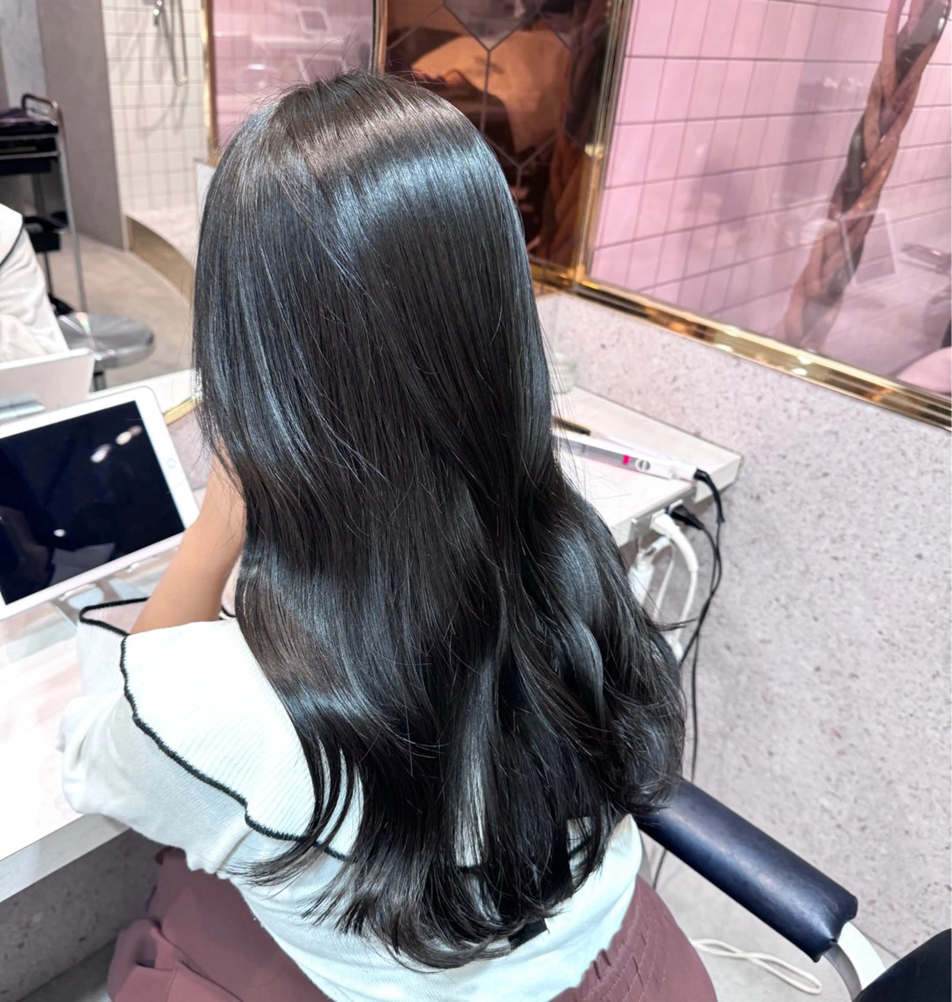 セミロング カット ヘアカラー トリートメント 🎀しゅな/韓国 レイヤー/透明感♡のヘアスタイル